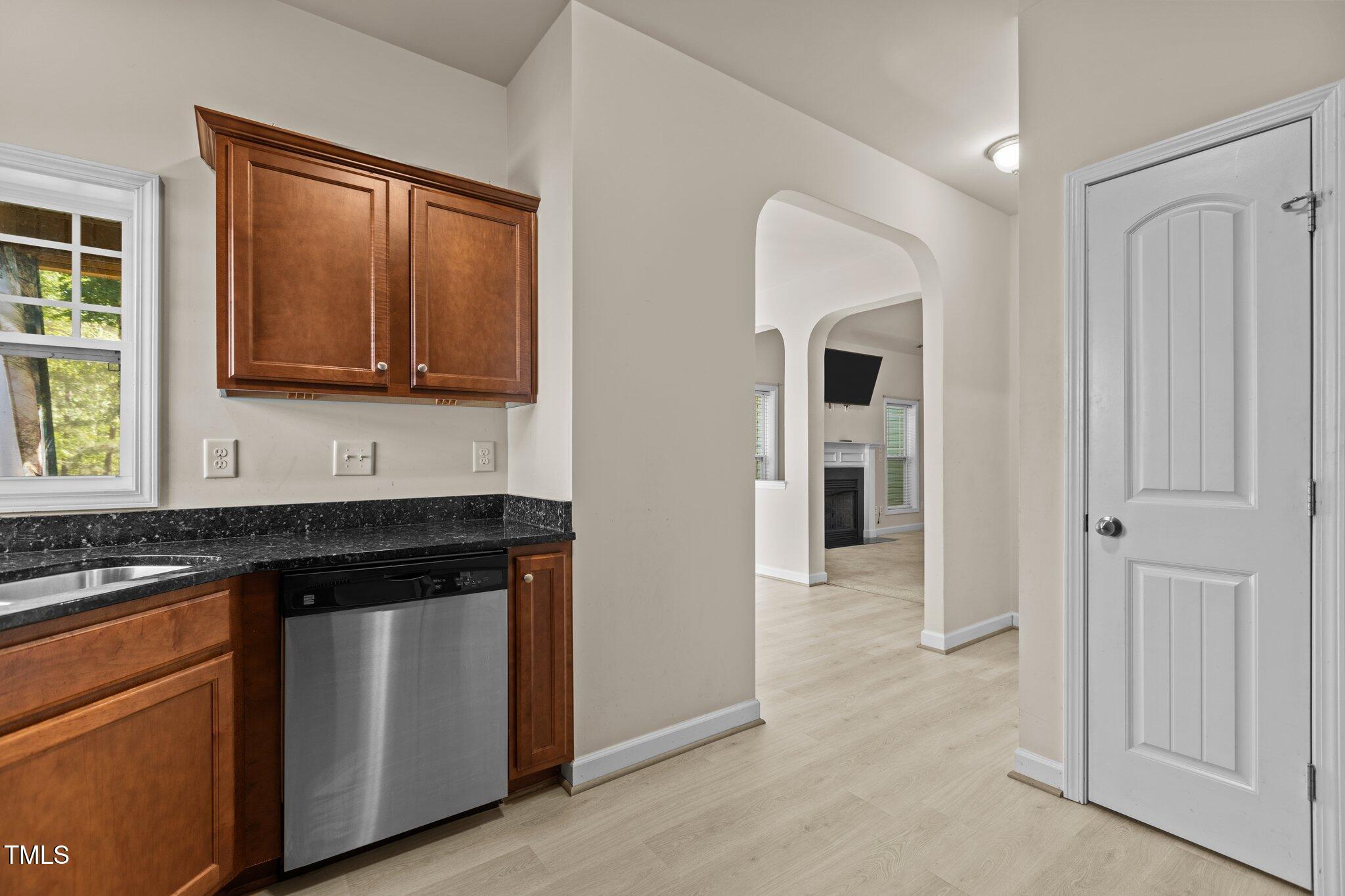 309 Coachman's Trail Property Photo 11