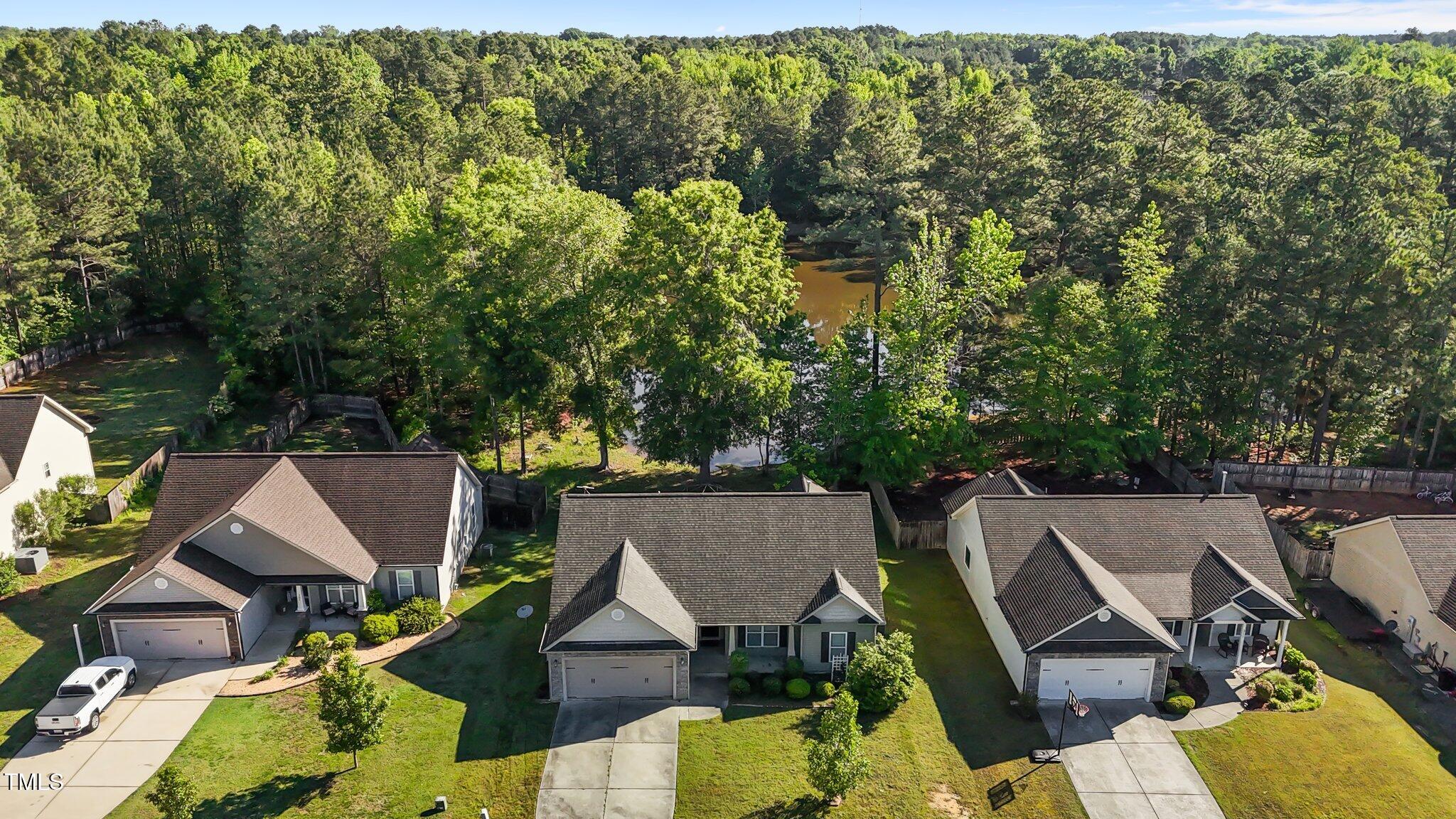 309 Coachman's Trail Property Photo 23