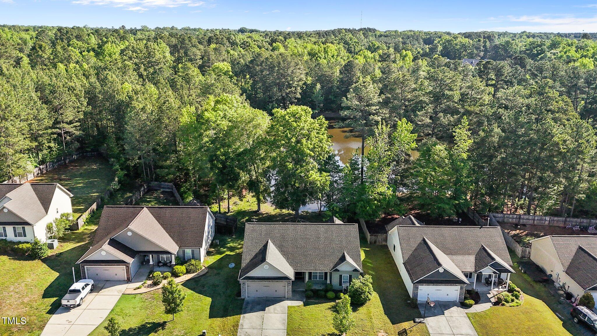 309 Coachman's Trail Property Photo 24