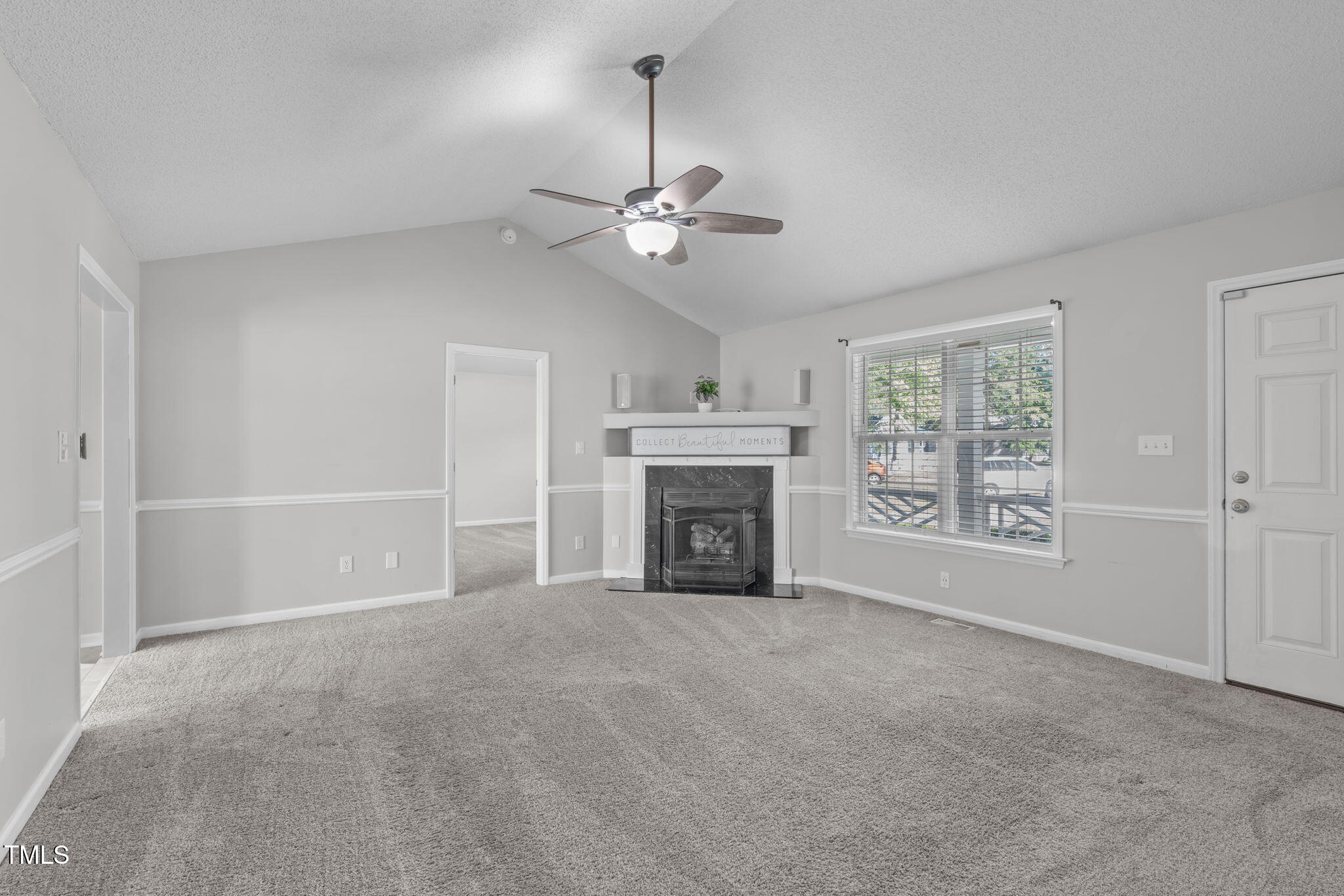 318 Duck Pond Lane Property Photo 5