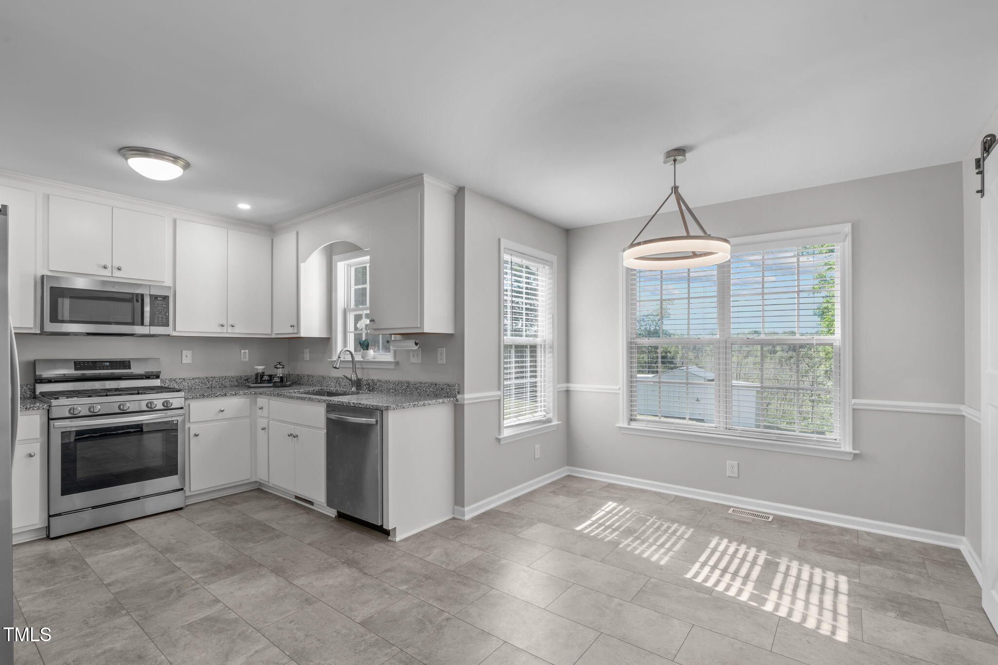 318 Duck Pond Lane Property Photo 10