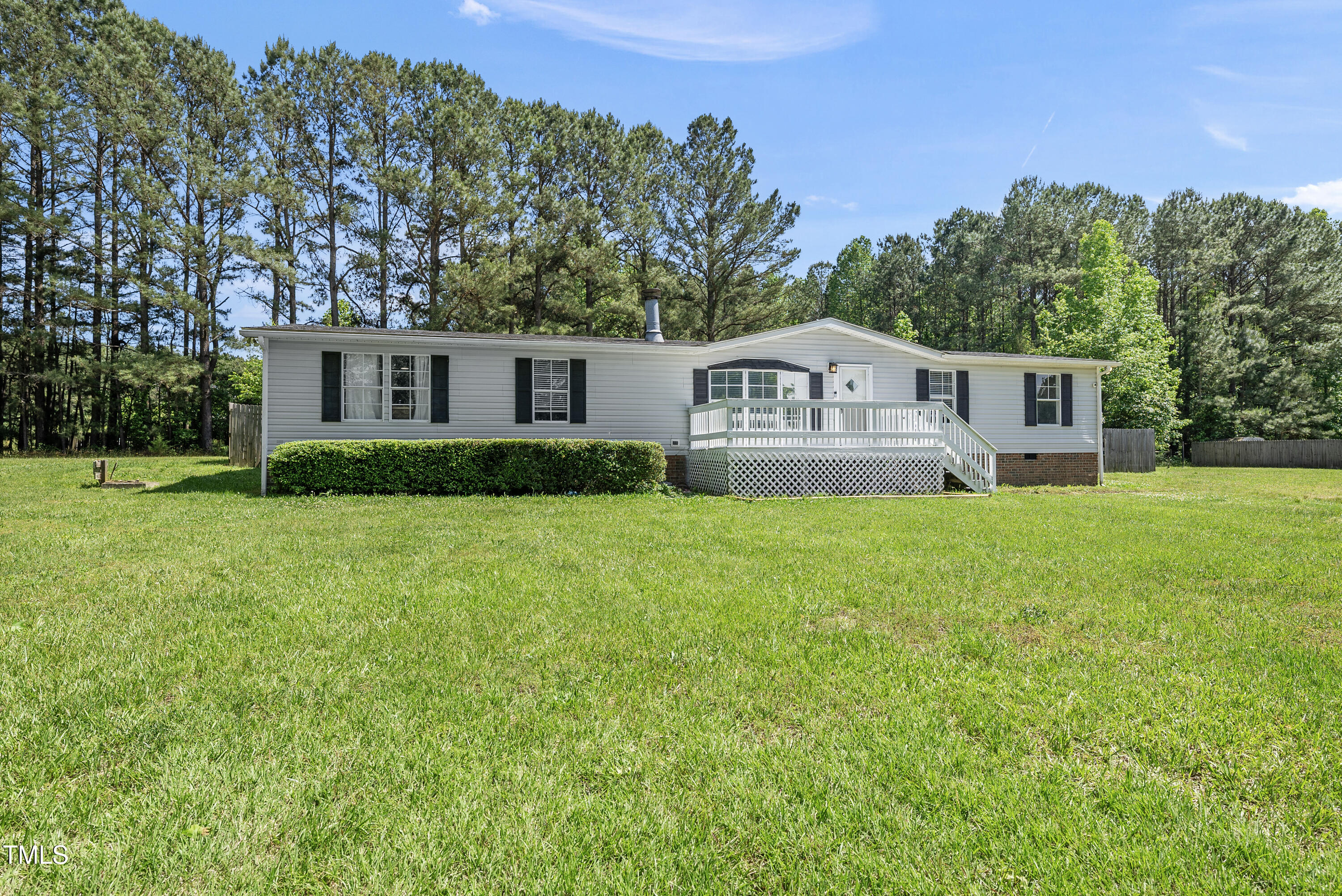 109 Winding Creek Drive Property Photo 1