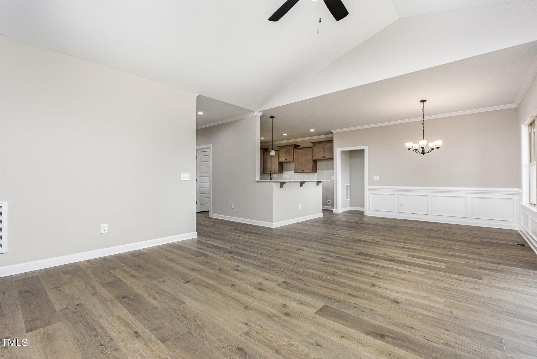112 Royal Avenue Property Photo 7