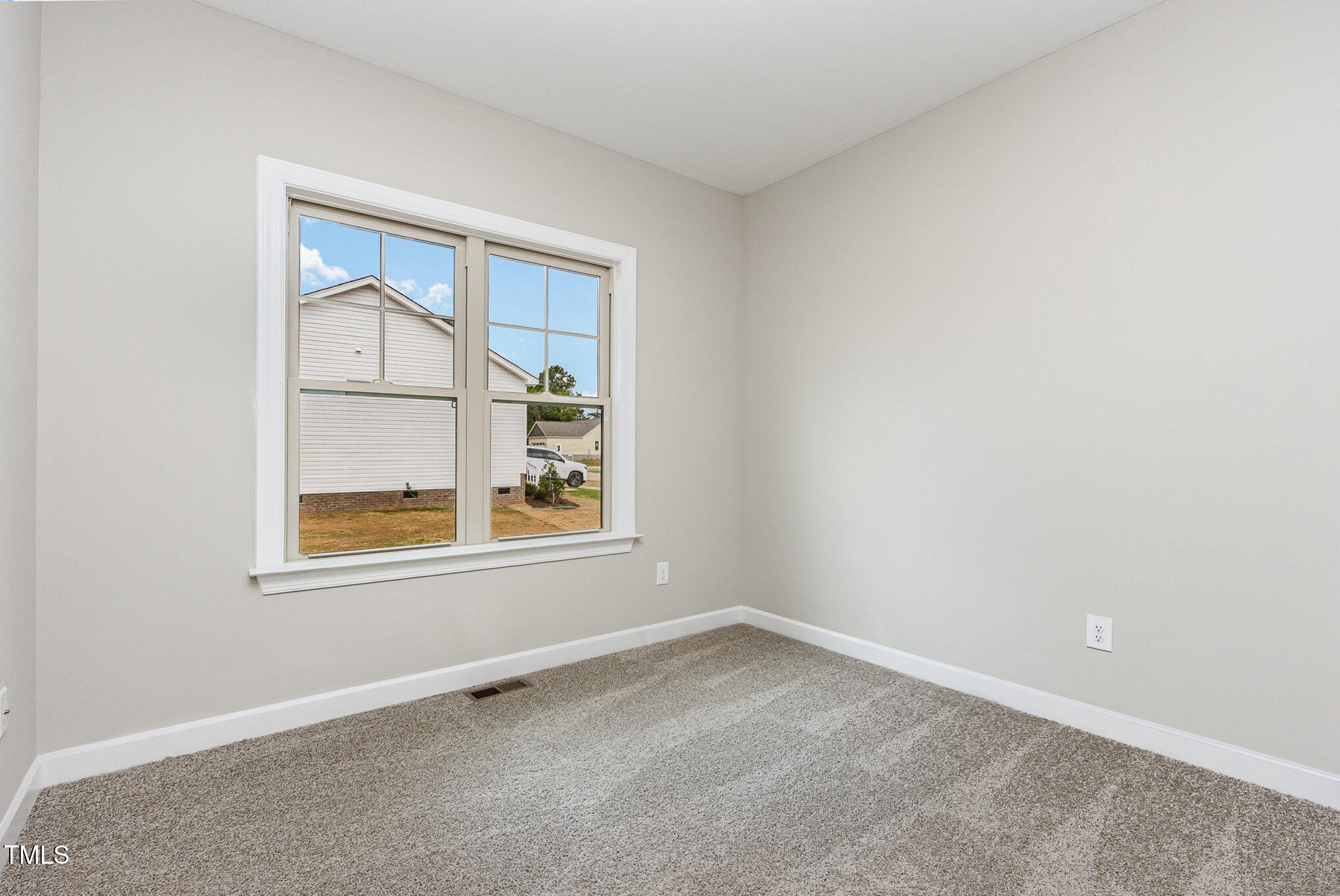 112 Royal Avenue Property Photo 18