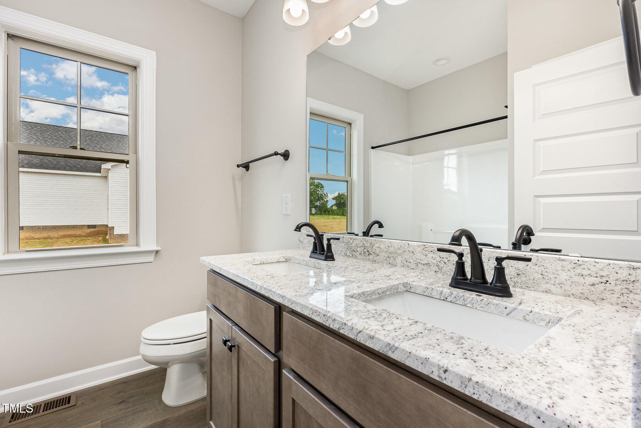 112 Royal Avenue Property Photo 20
