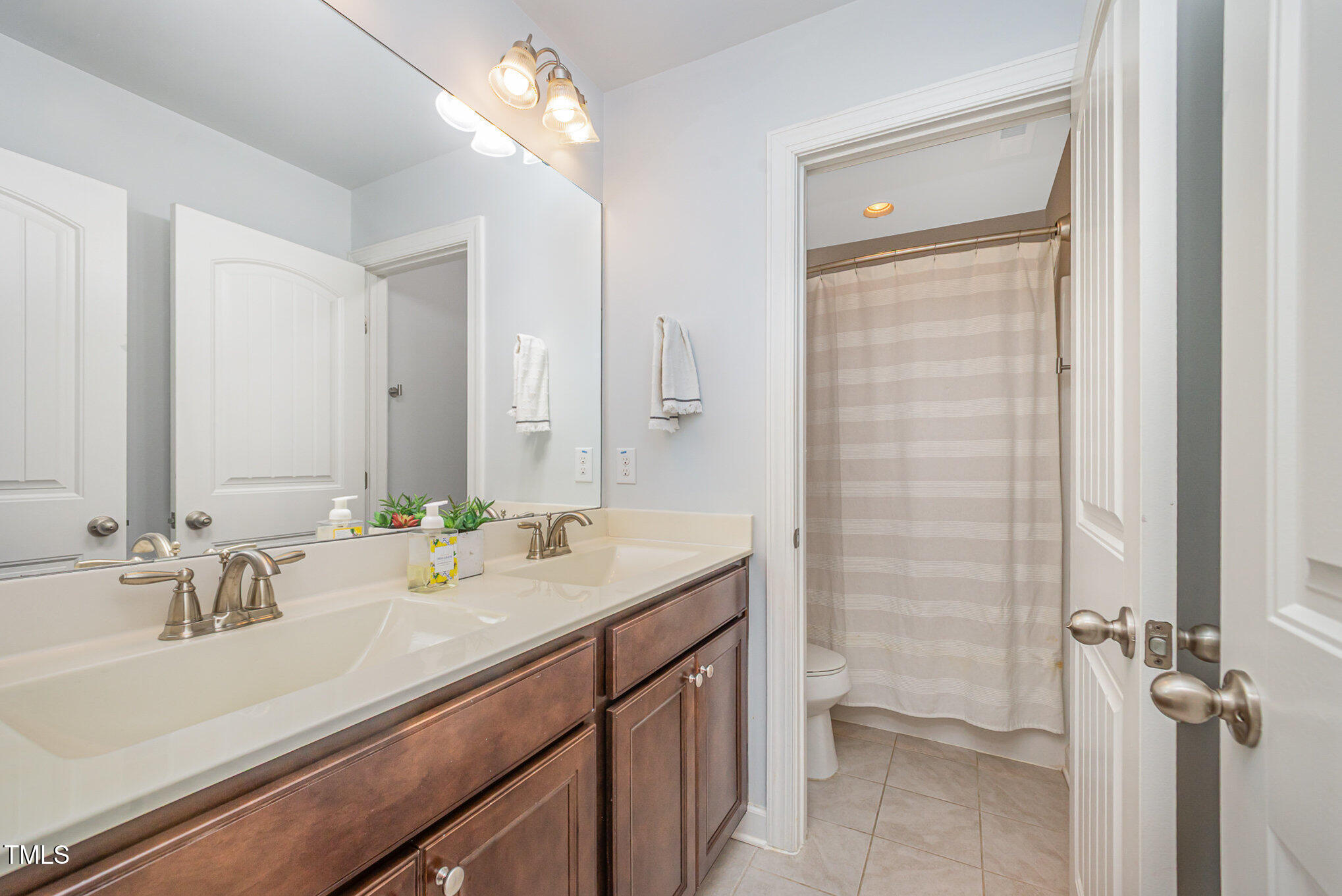 1009 Travern Drive Property Photo 32