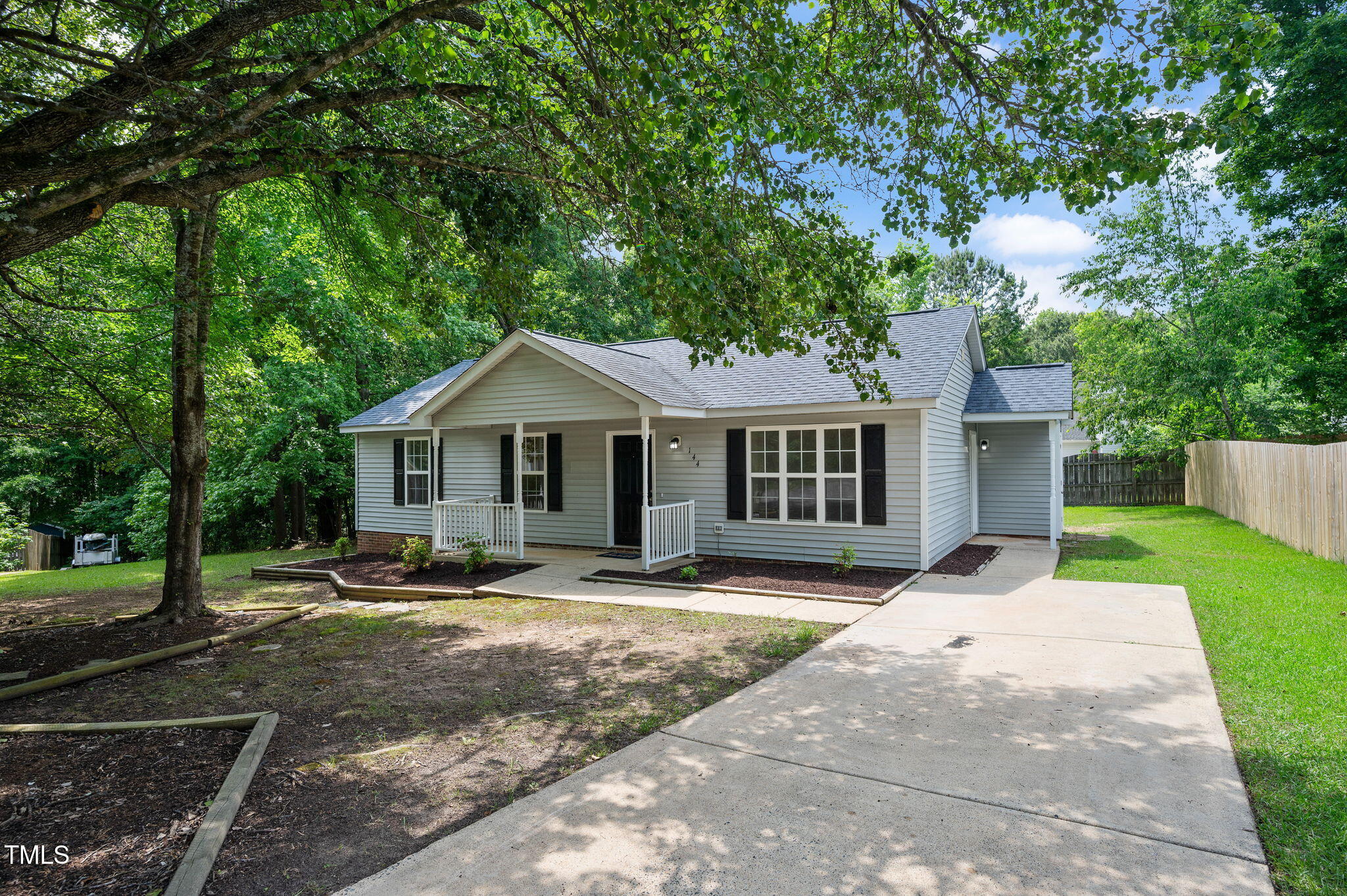 144 Holly Mountain Road Property Photo 3