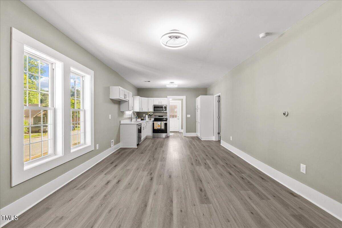 701 Franklin Avenue W Property Photo 7