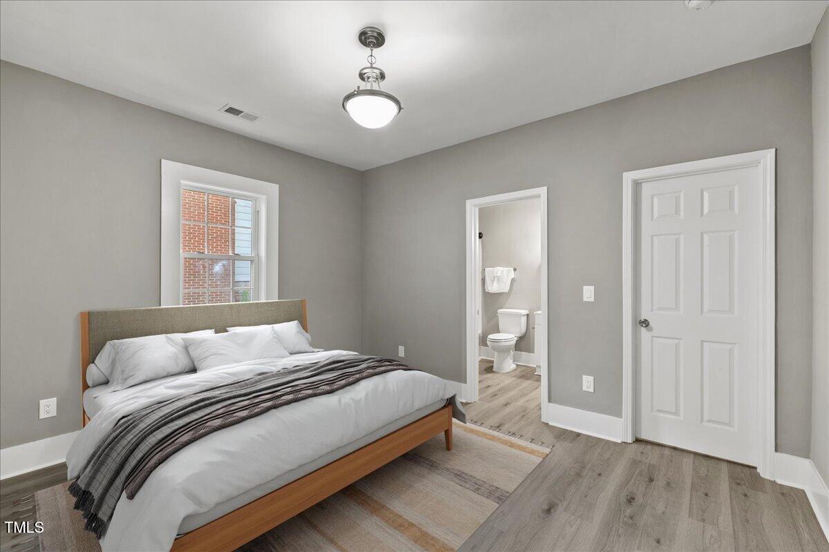 701 Franklin Avenue W Property Photo 9