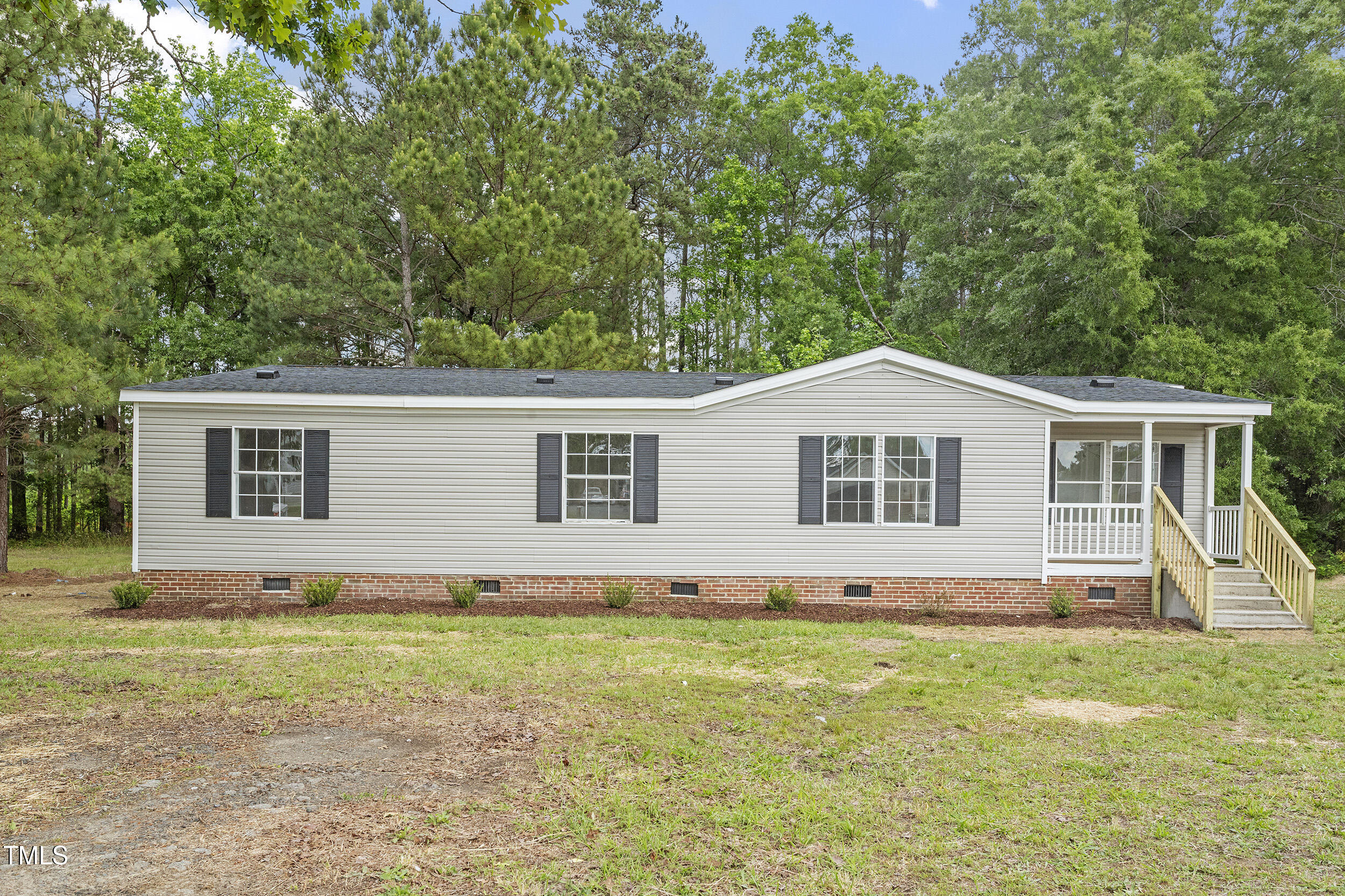 2089 Lisa Lane Property Photo 1