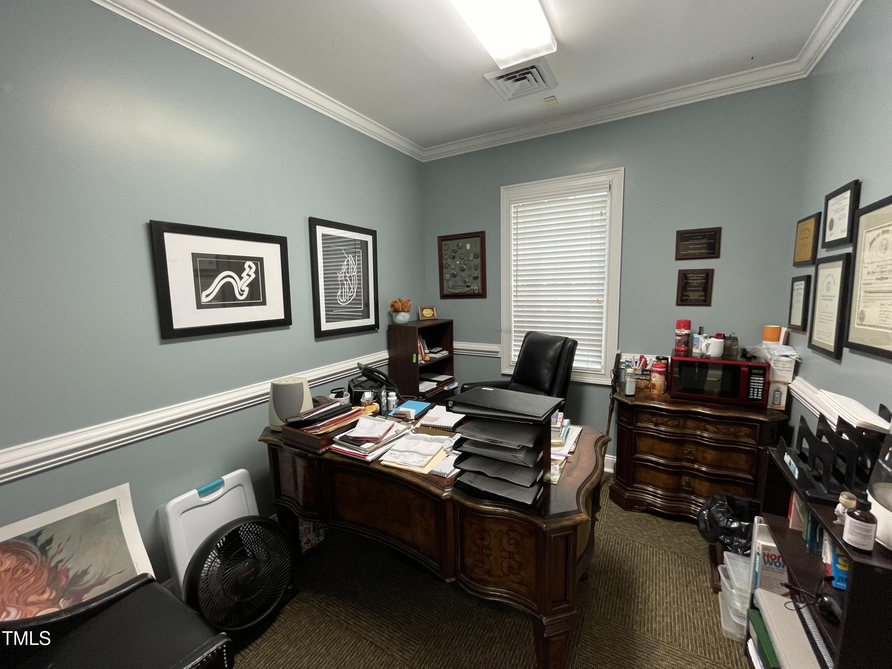 1611 Flora Avenue Property Photo 8