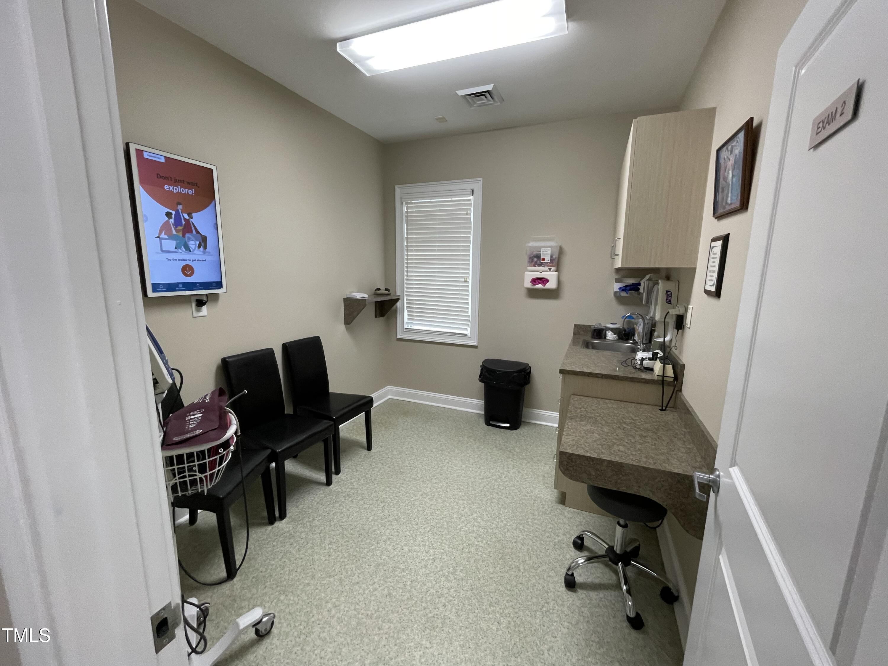 1611 Flora Avenue Property Photo 10