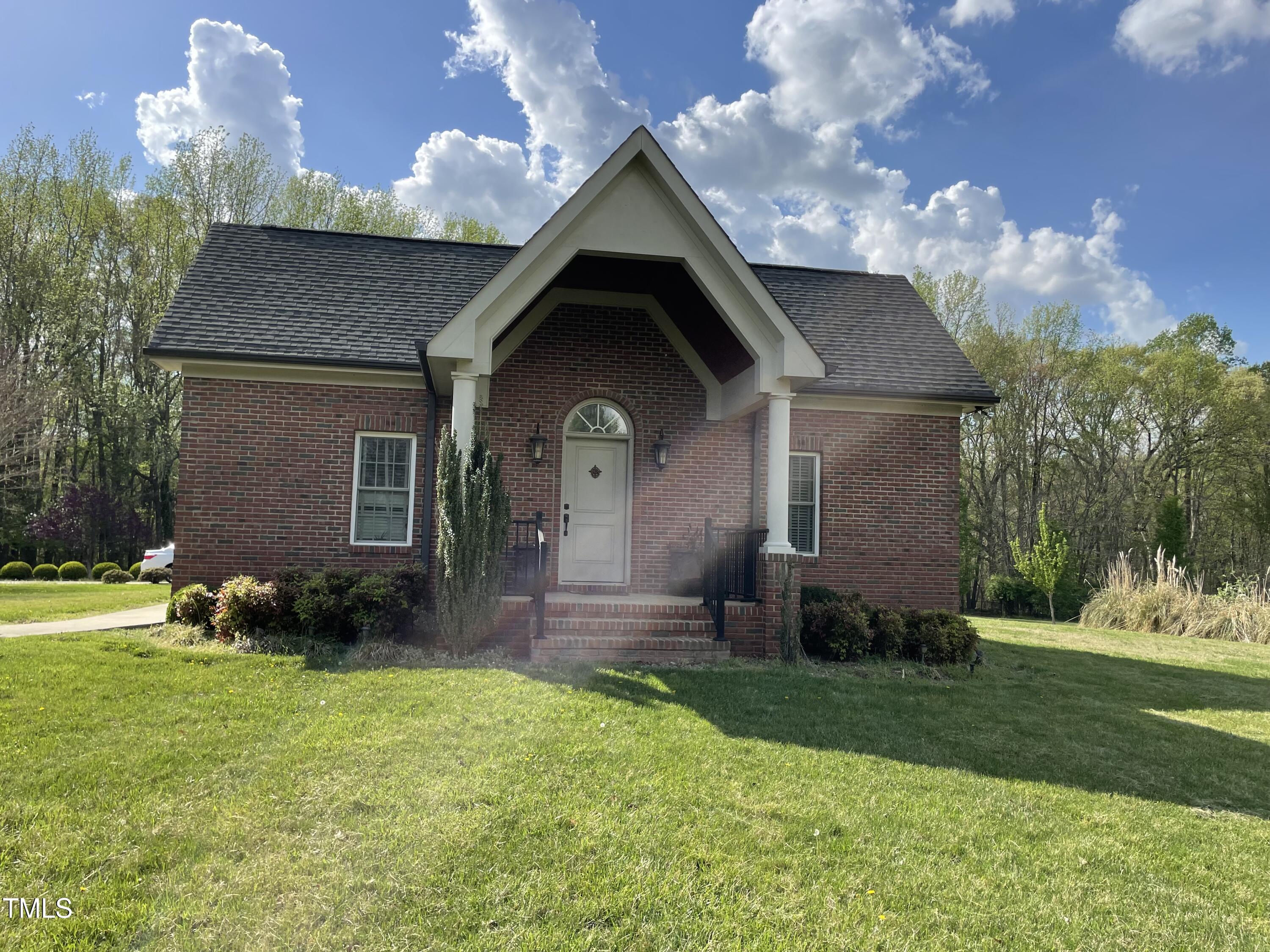 1611 Flora Avenue Property Photo 19