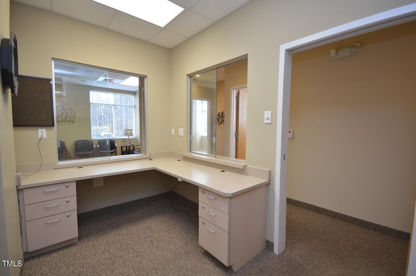 930 Se Cary Parkway # 104 Property Photo 8