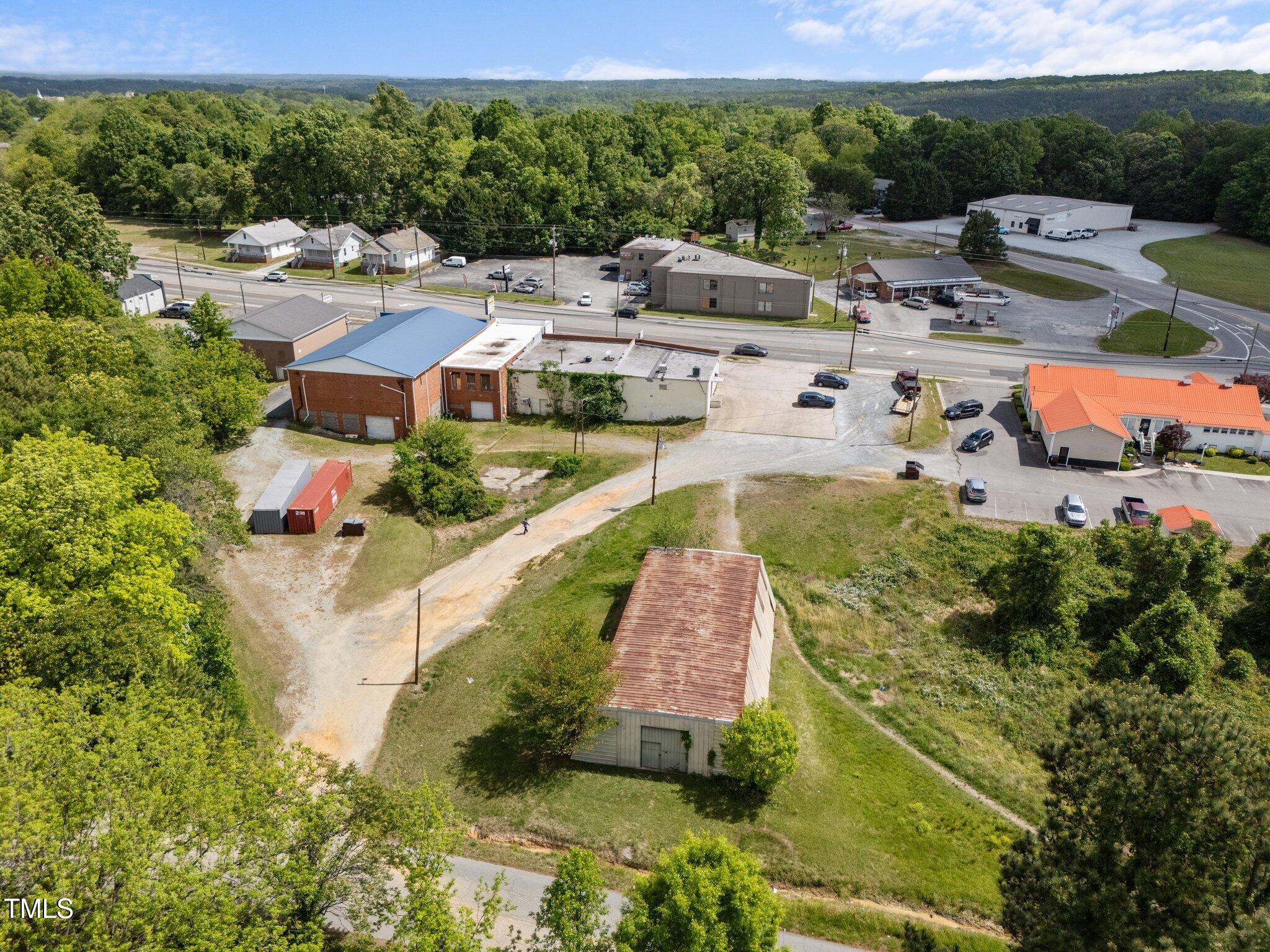 725 Durham Rd Road Property Photo 4