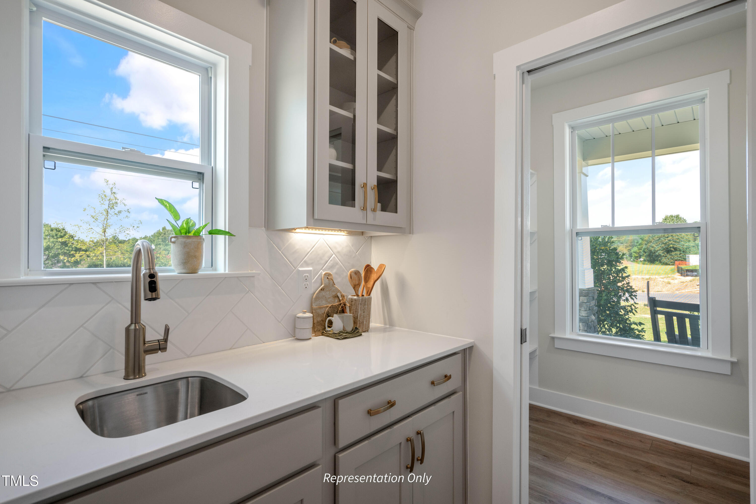 702 Beacon Hill Road # 51 Property Photo 17