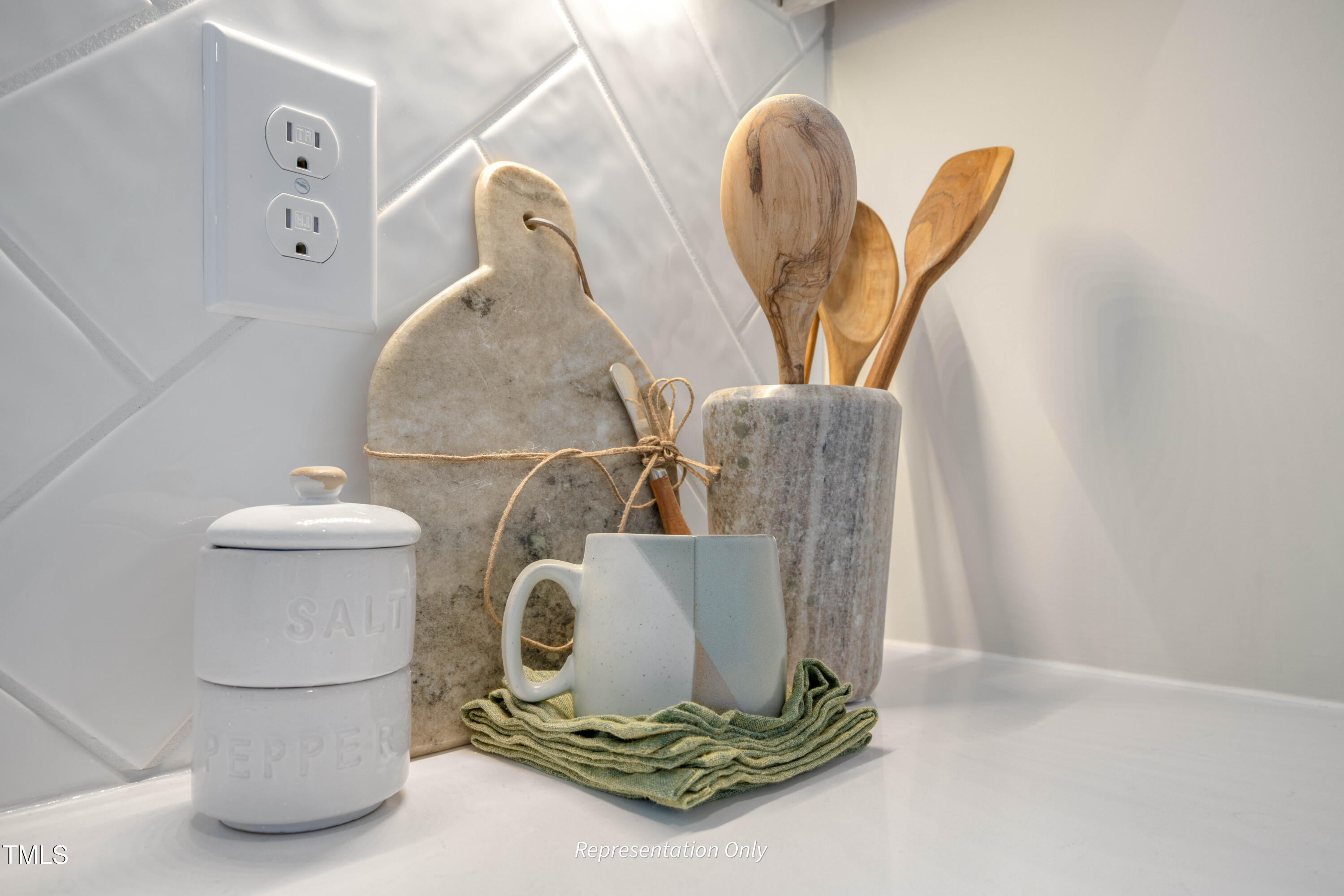 702 Beacon Hill Road # 51 Property Photo 18