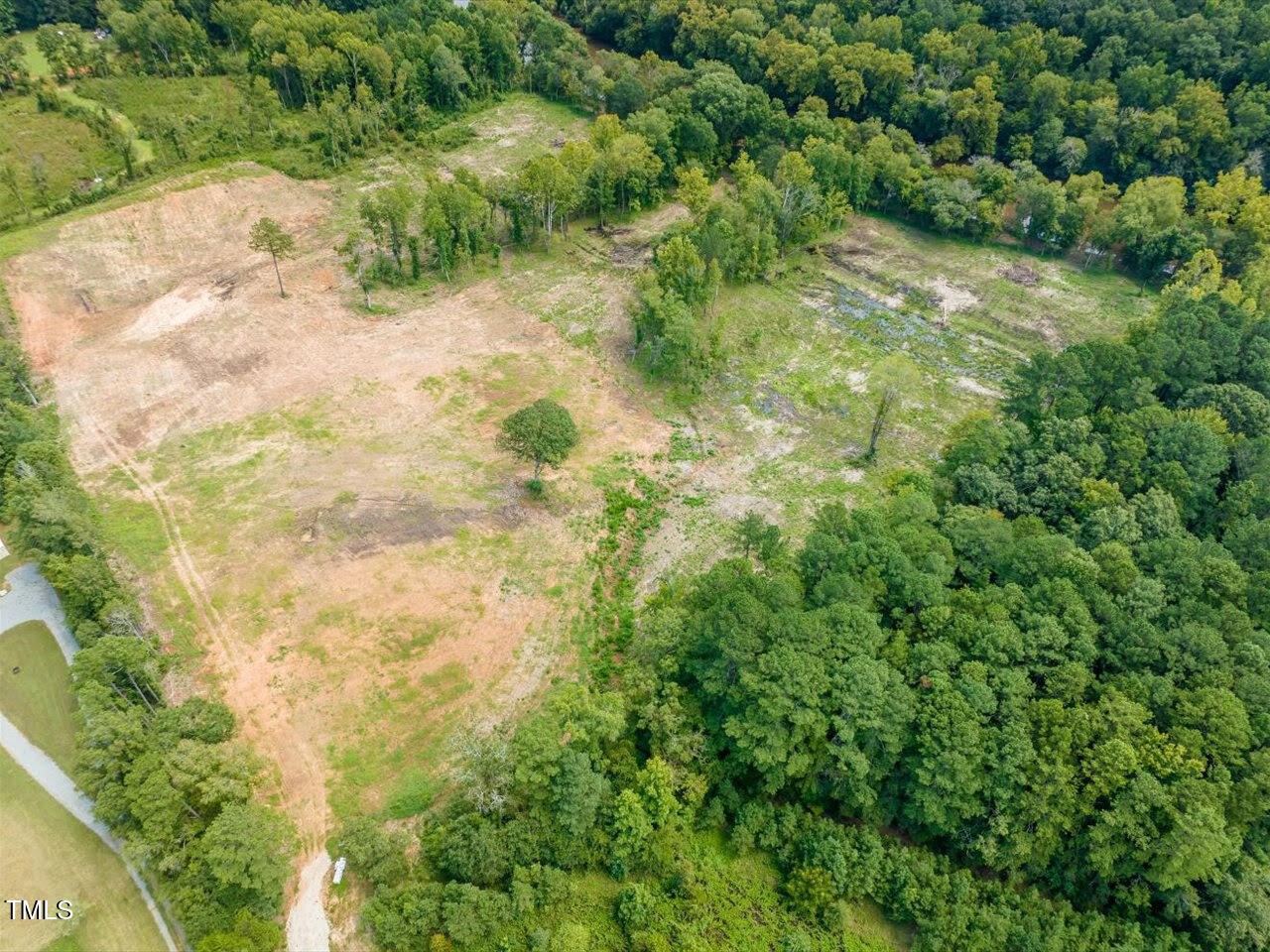 168 Ambika Landing Property Photo 1