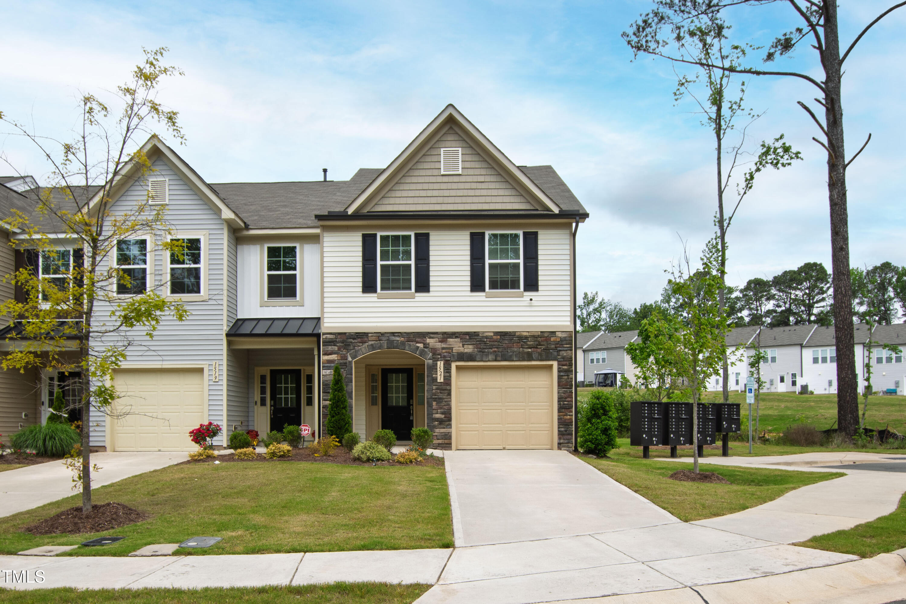 1521 Sunset Peak Way Property Photo 1