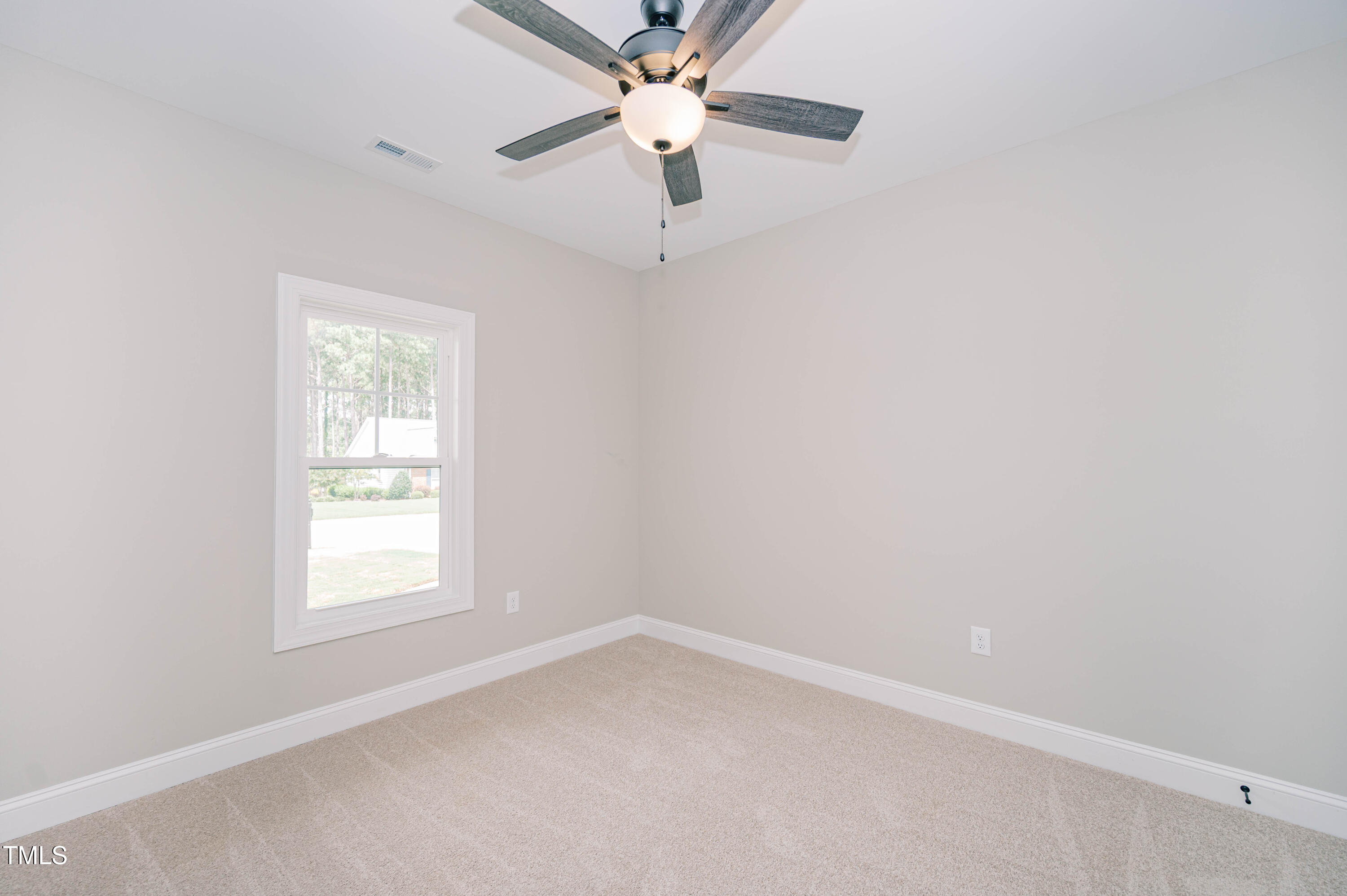 219 Crescent Drive Property Photo 38