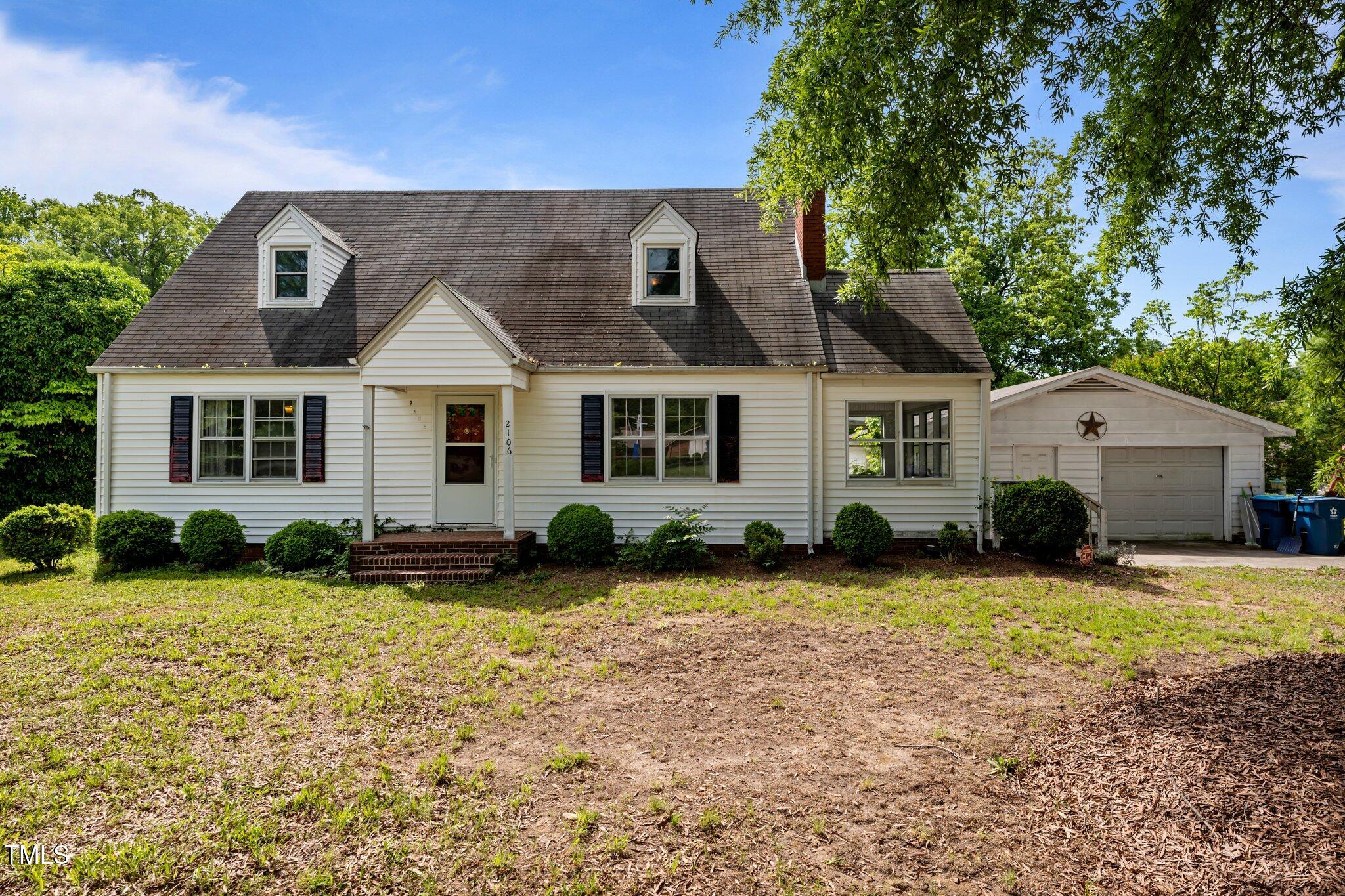 2106 Nc Highway 62 E Property Photo 1