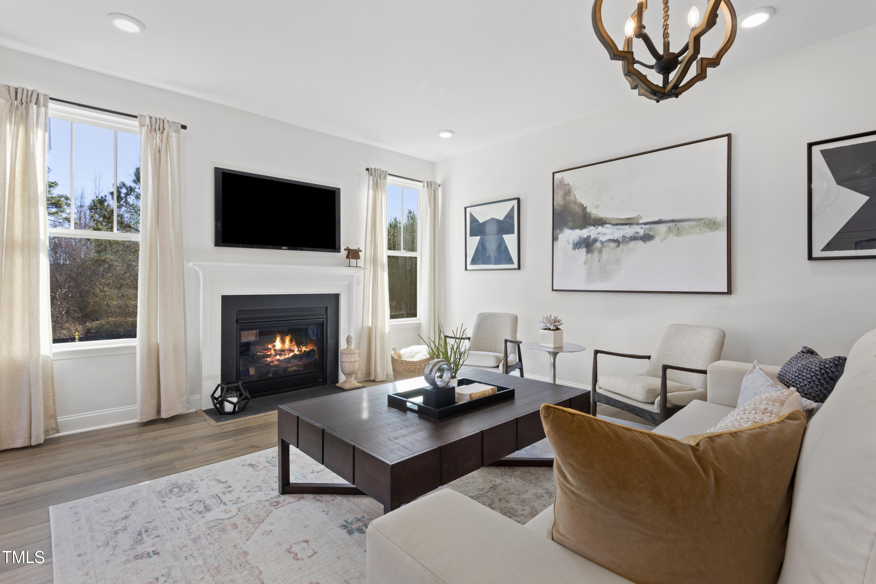 170 Sugar Pine Drive Property Photo 6