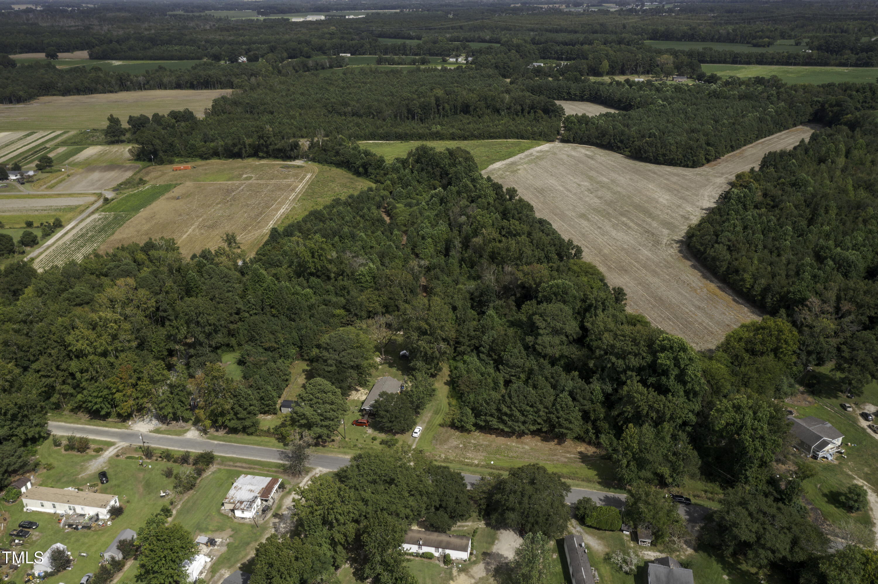 8188 Norris Road Property Photo 3