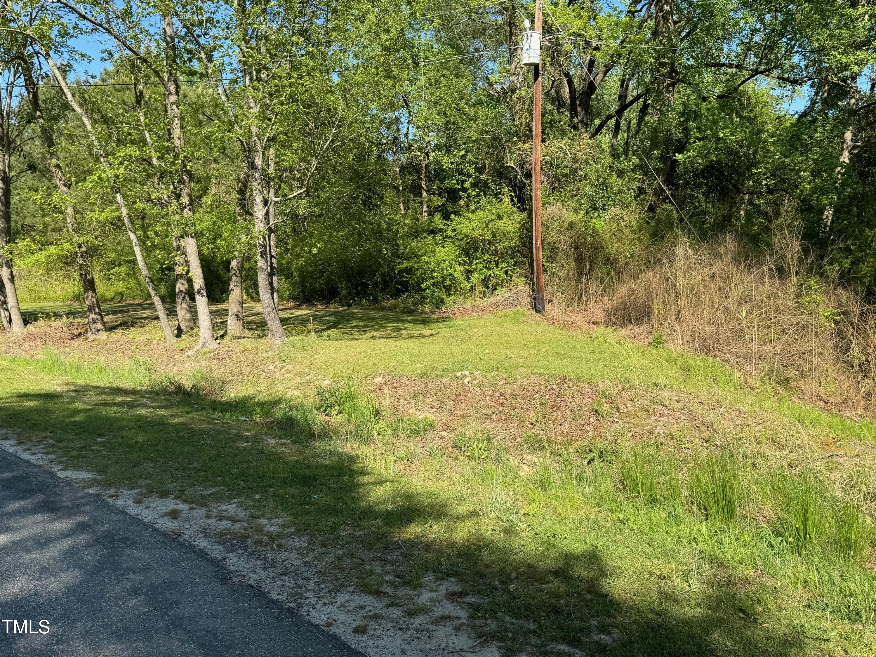 8188 Norris Road Property Photo 9