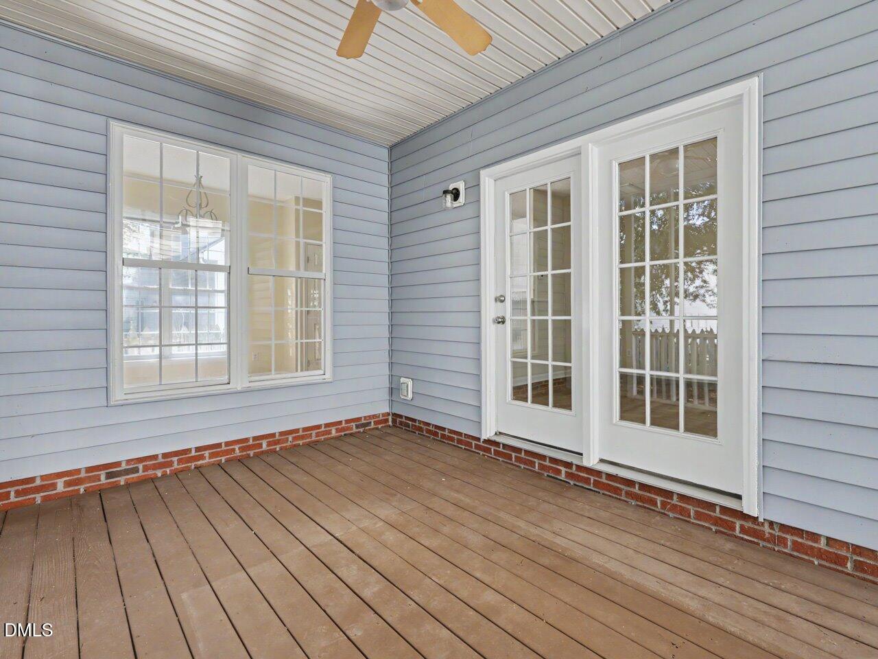1928 Shadow Glen Drive Property Photo 28