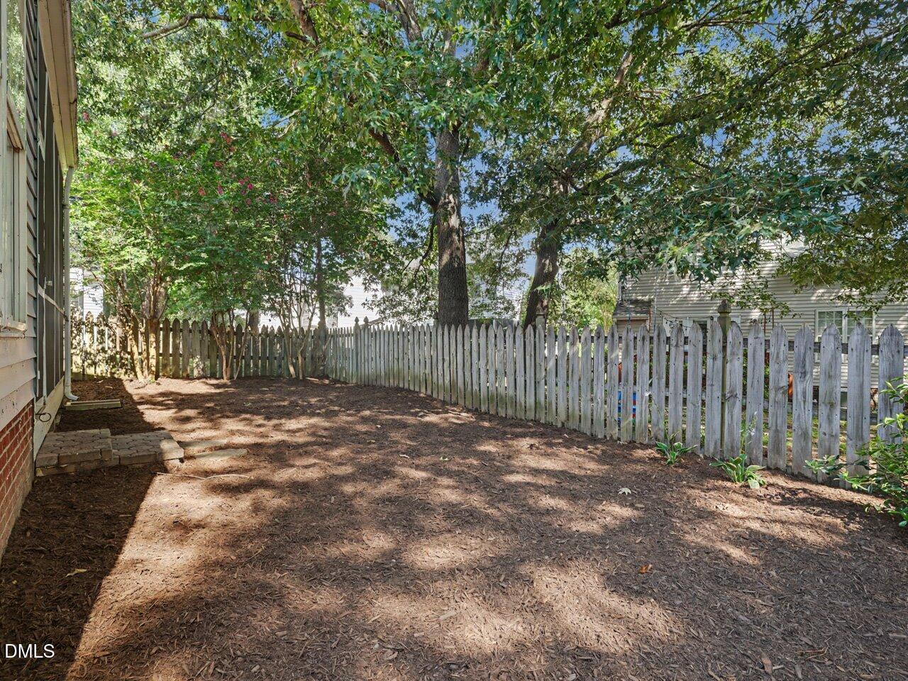 1928 Shadow Glen Drive Property Photo 49
