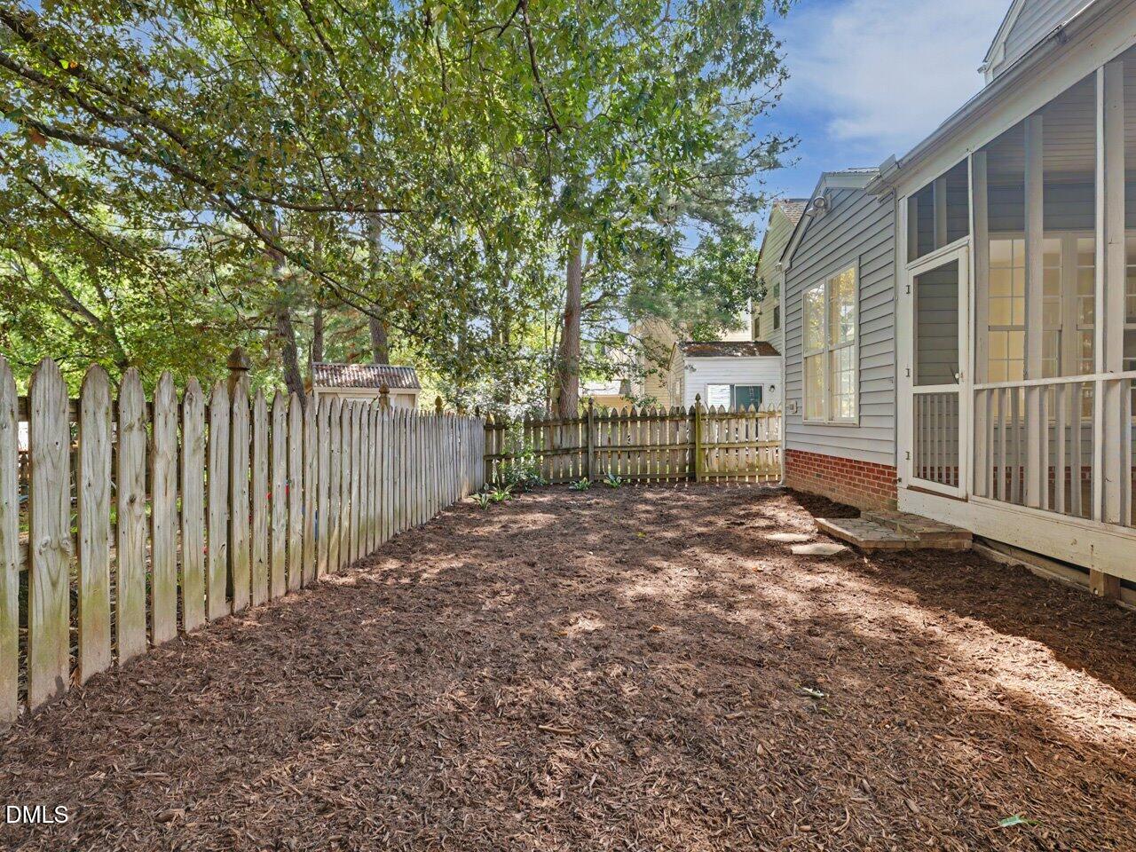 1928 Shadow Glen Drive Property Photo 51