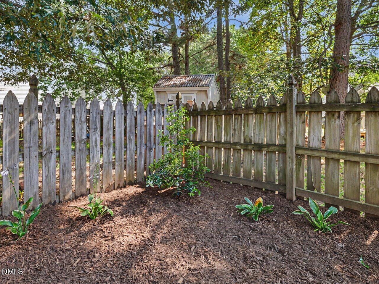 1928 Shadow Glen Drive Property Photo 52