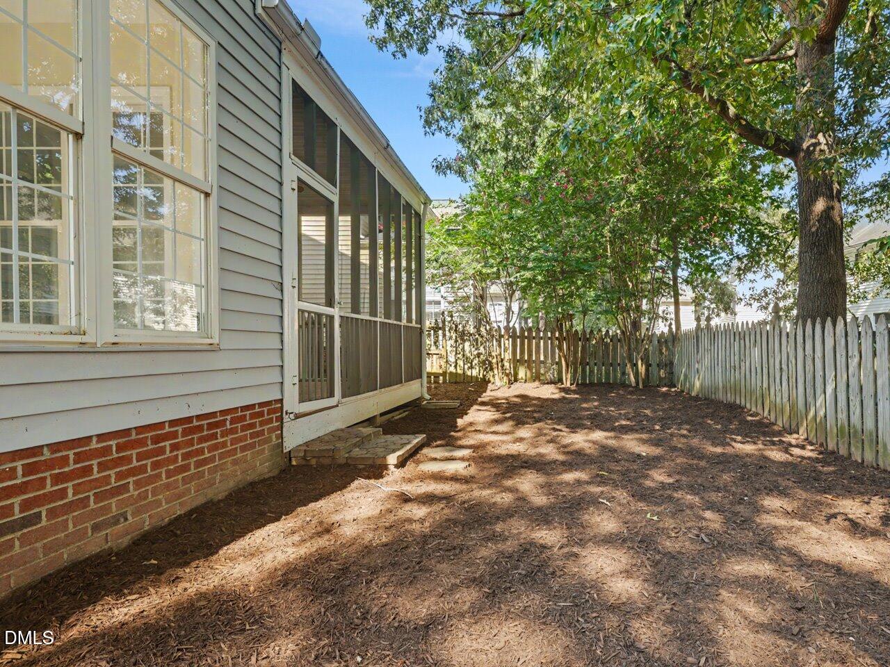 1928 Shadow Glen Drive Property Photo 53