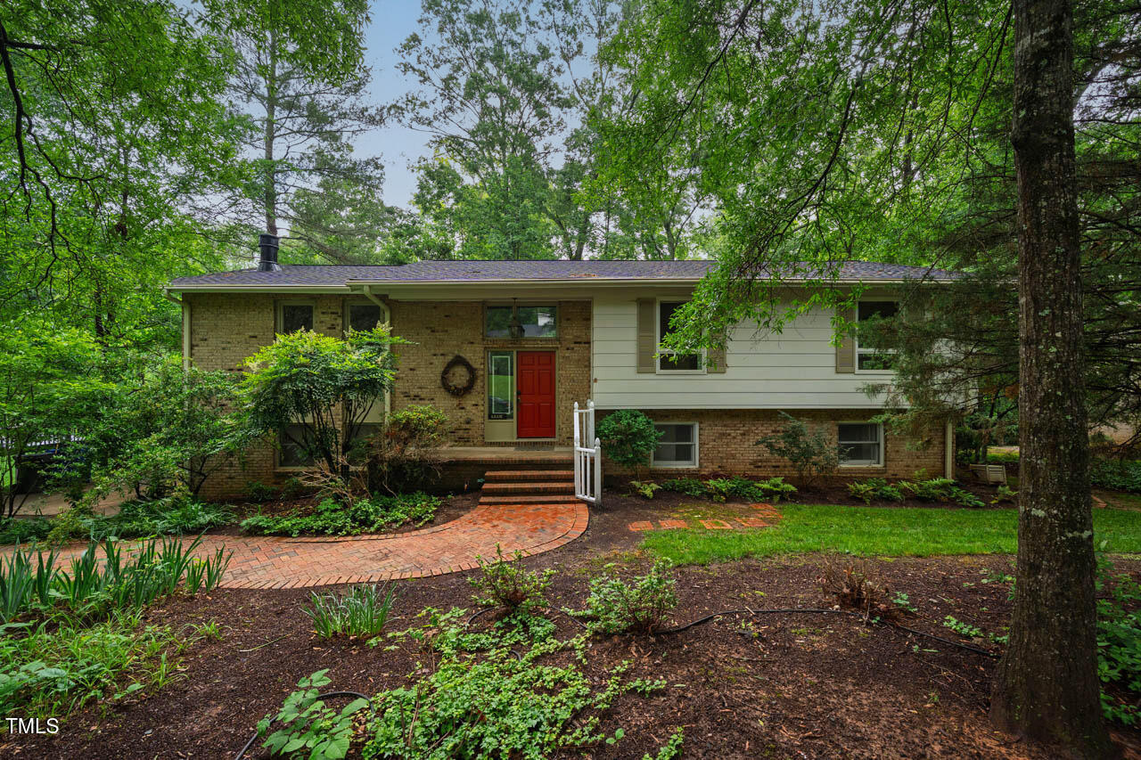 803 Churchill Drive Property Photo 1