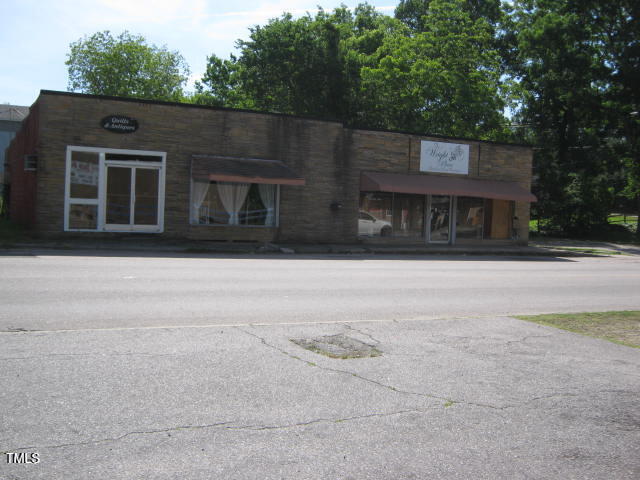 101 Property Photo 2