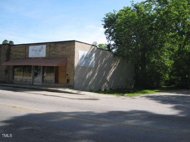 101 Property Photo 3