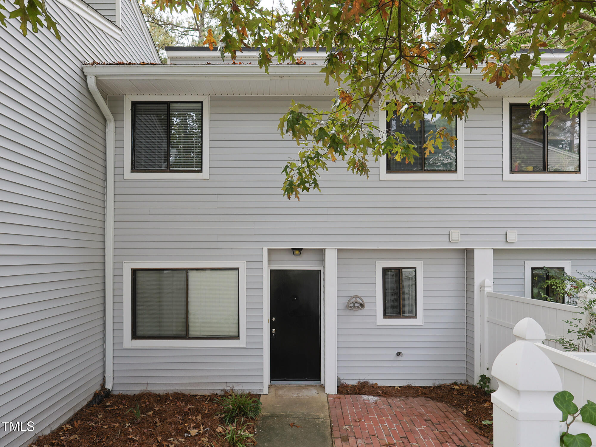 7353 Sandy Creek Drive Property Photo 1