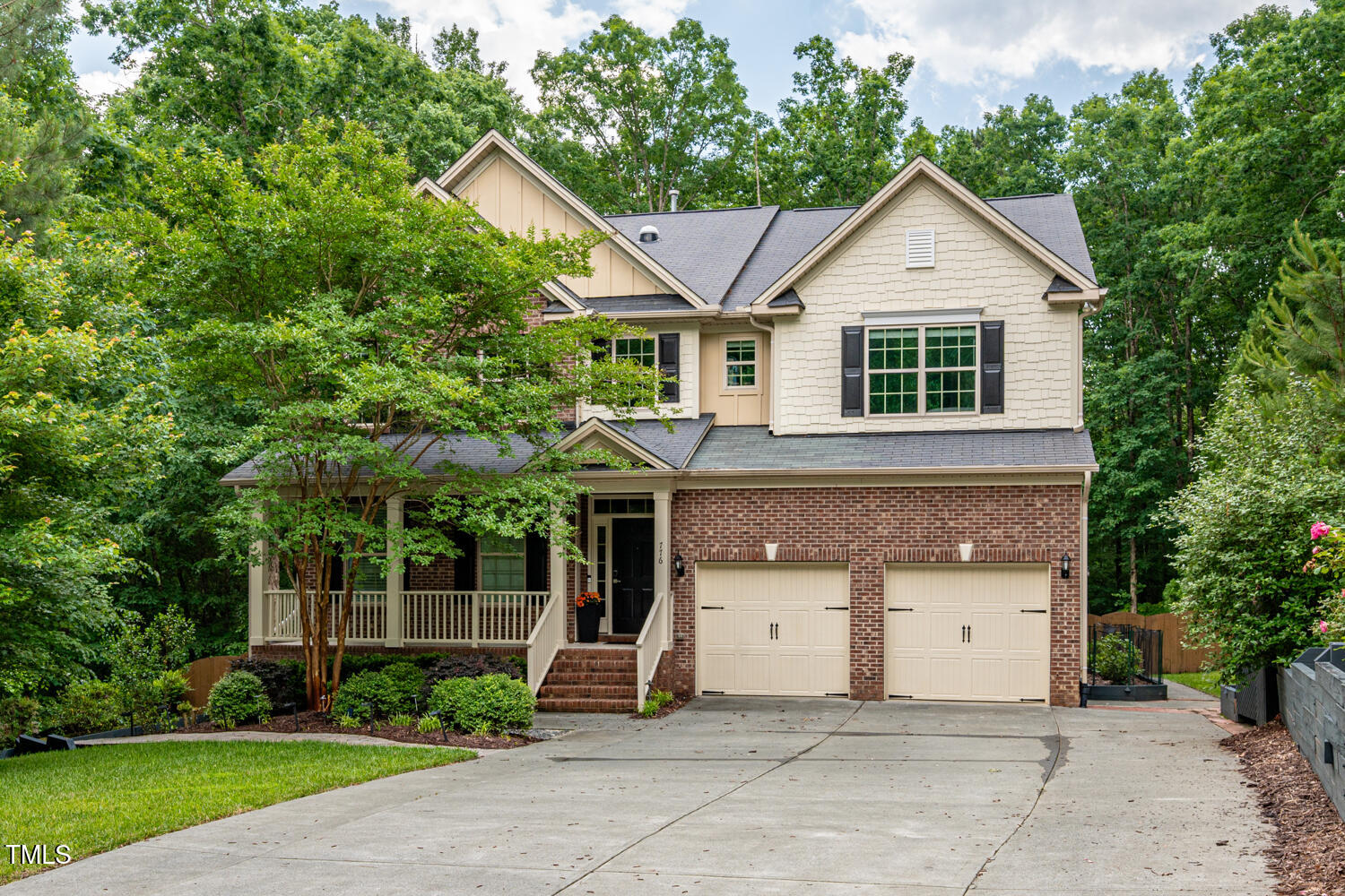 776 Legend Oaks Drive Property Photo