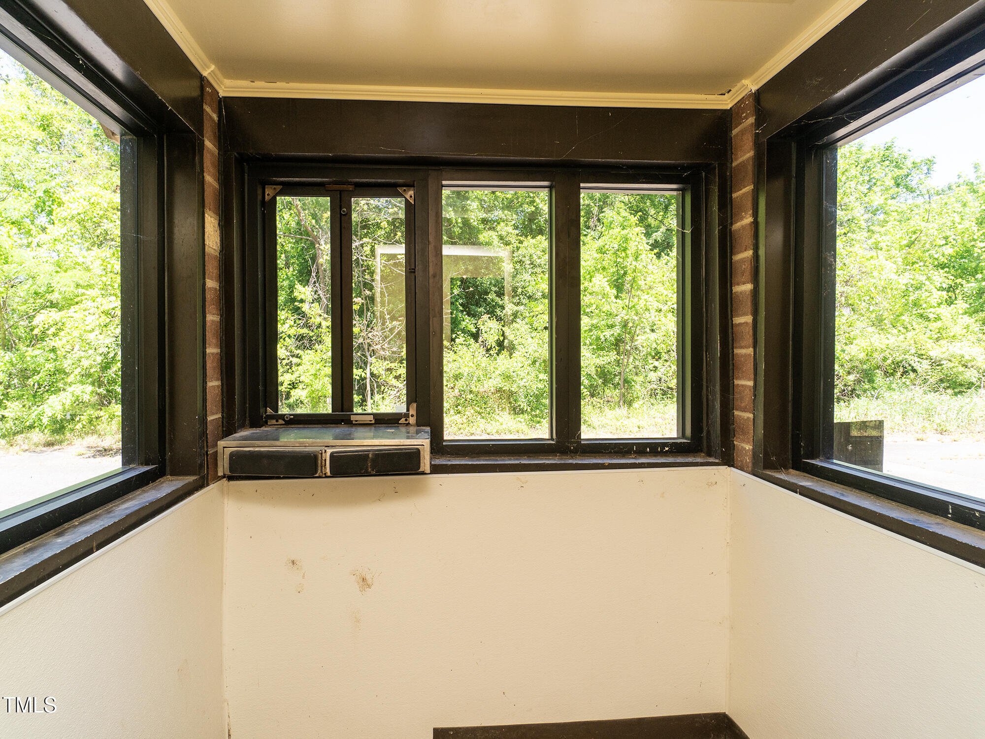 1540 Maple Avenue Property Photo 25