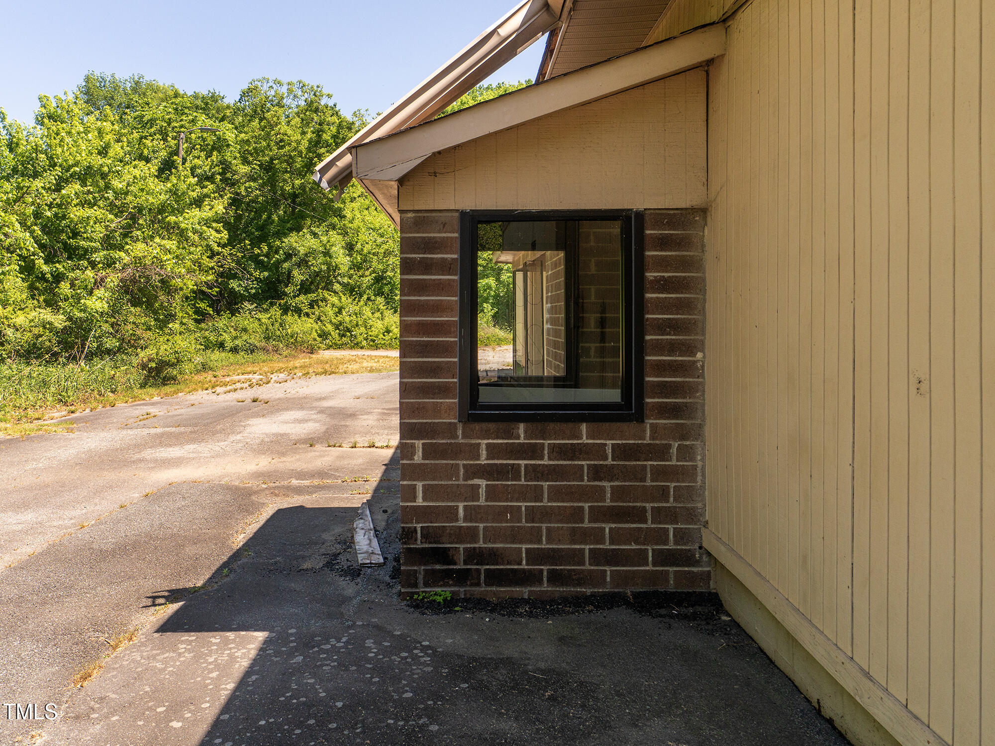 1540 Maple Avenue Property Photo 26
