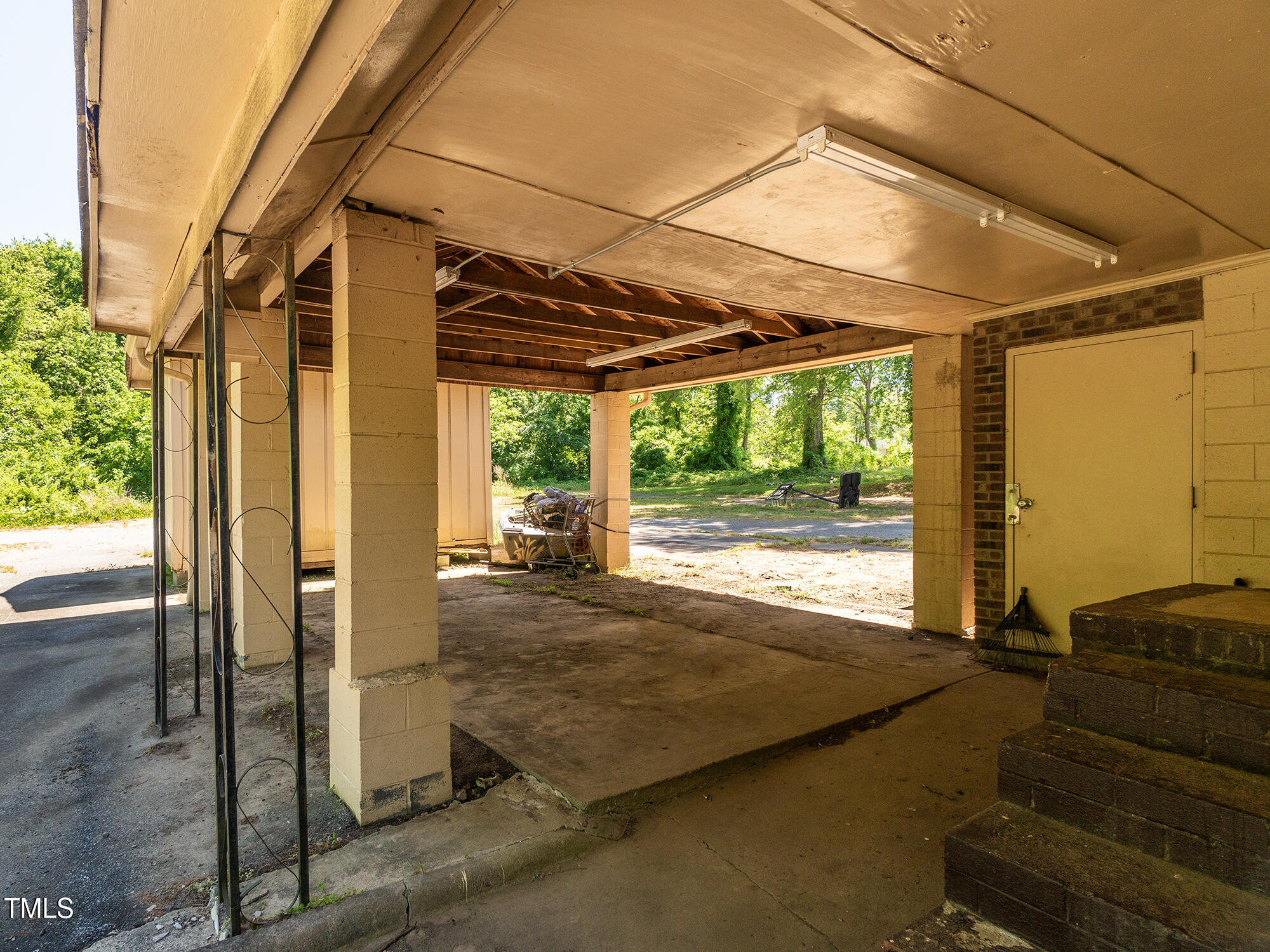 1540 Maple Avenue Property Photo 29