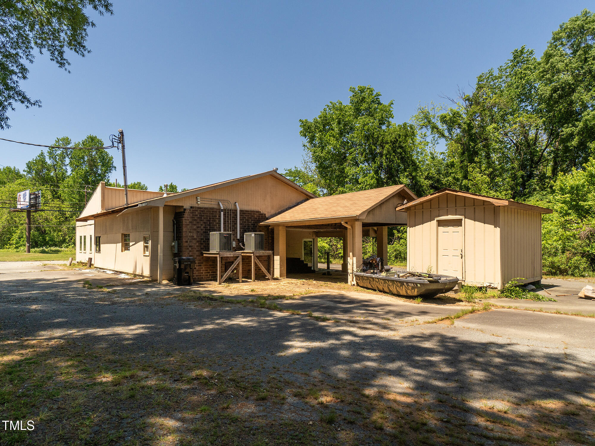 1540 Maple Avenue Property Photo 30