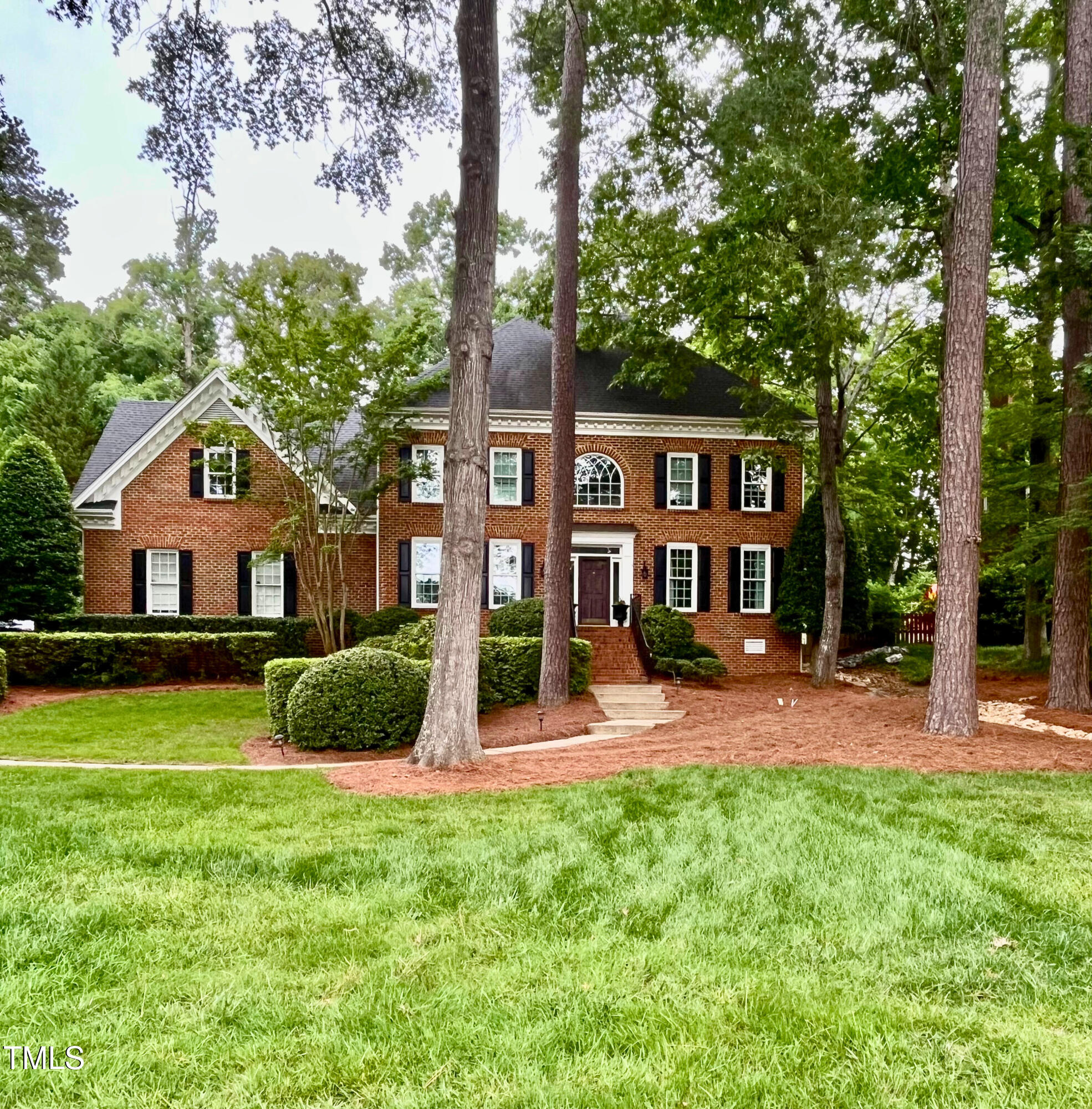 404 Versailles Drive Property Photo