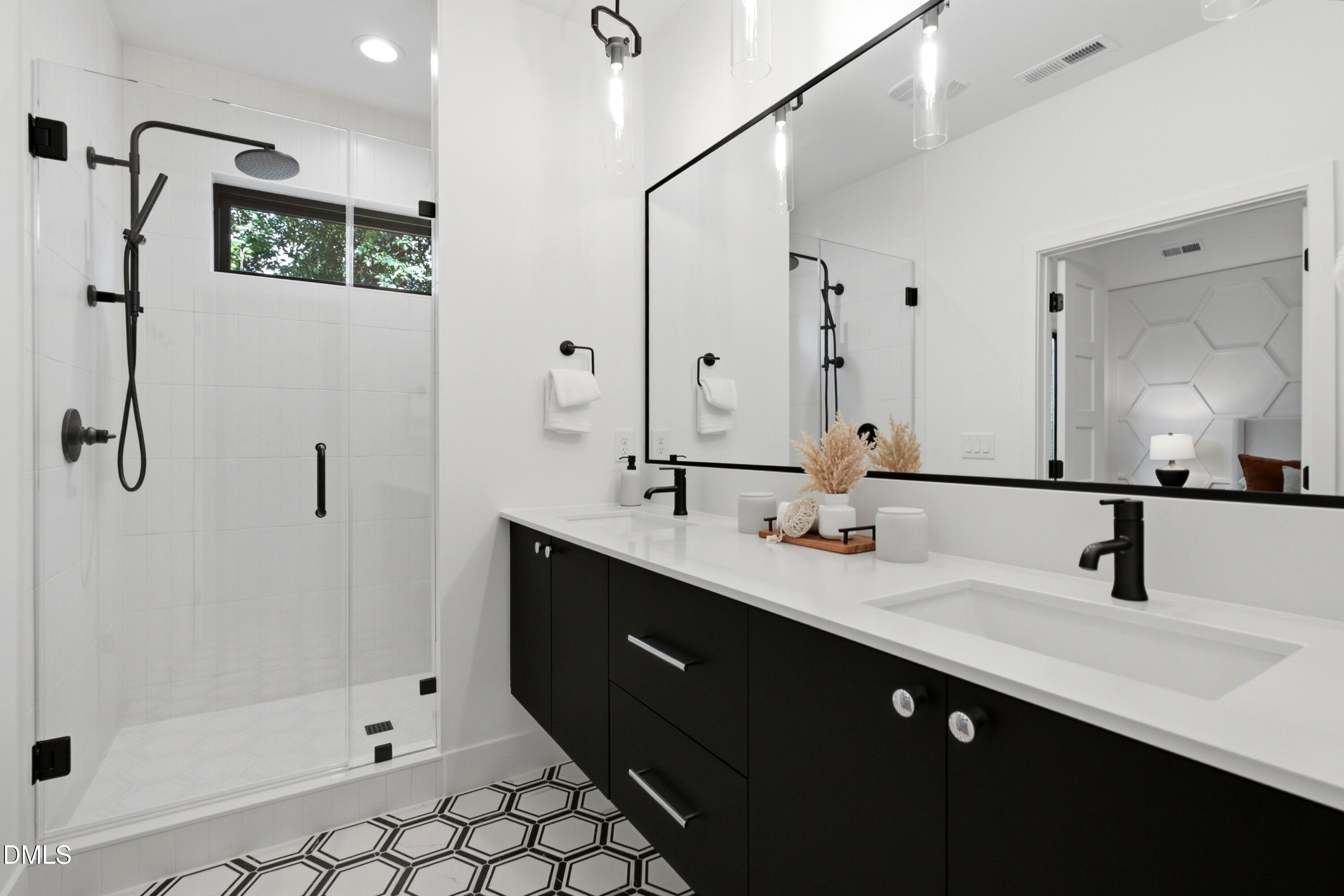 1804 Pershing Road Property Photo 32