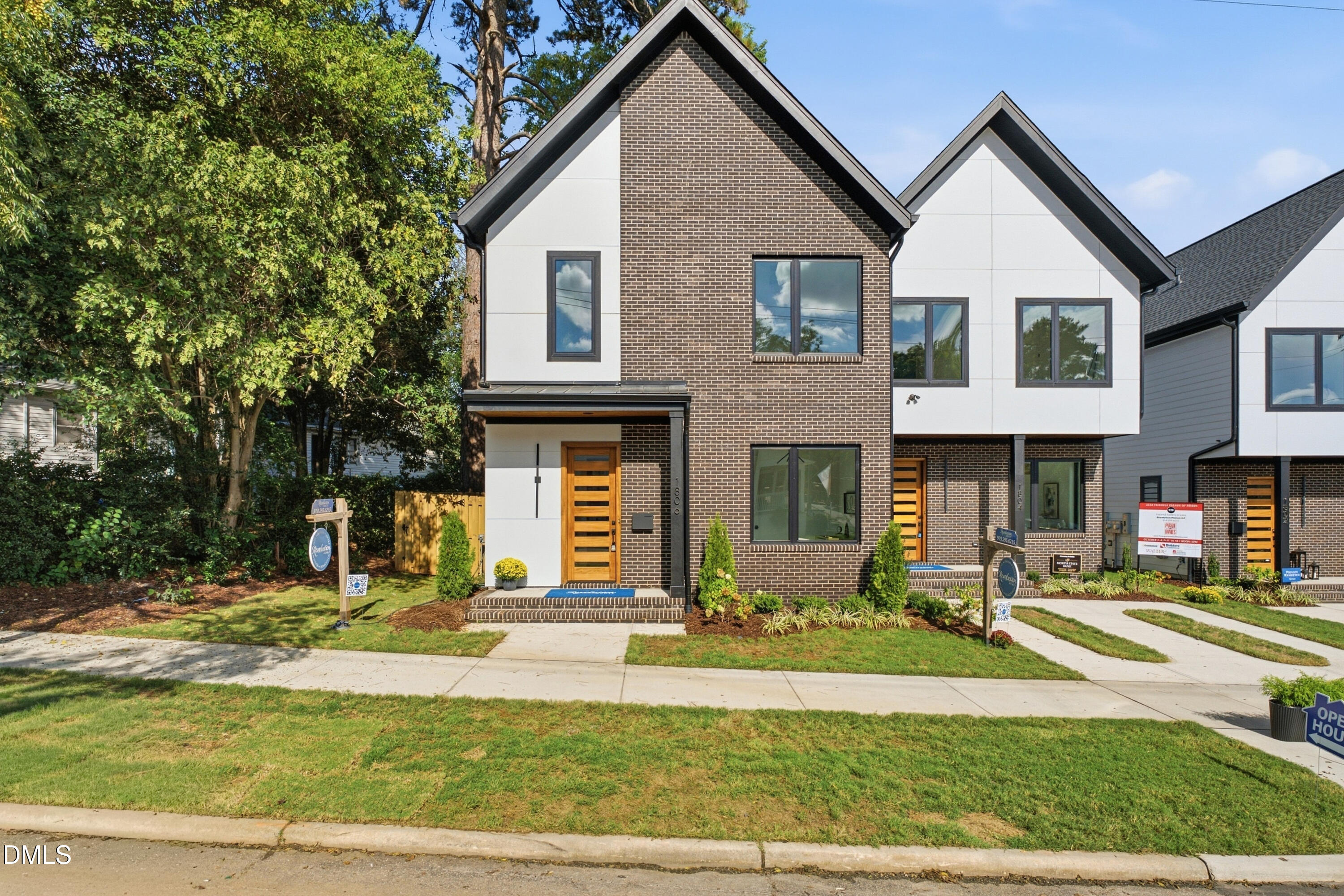 1806 Pershing Road Property Photo 3