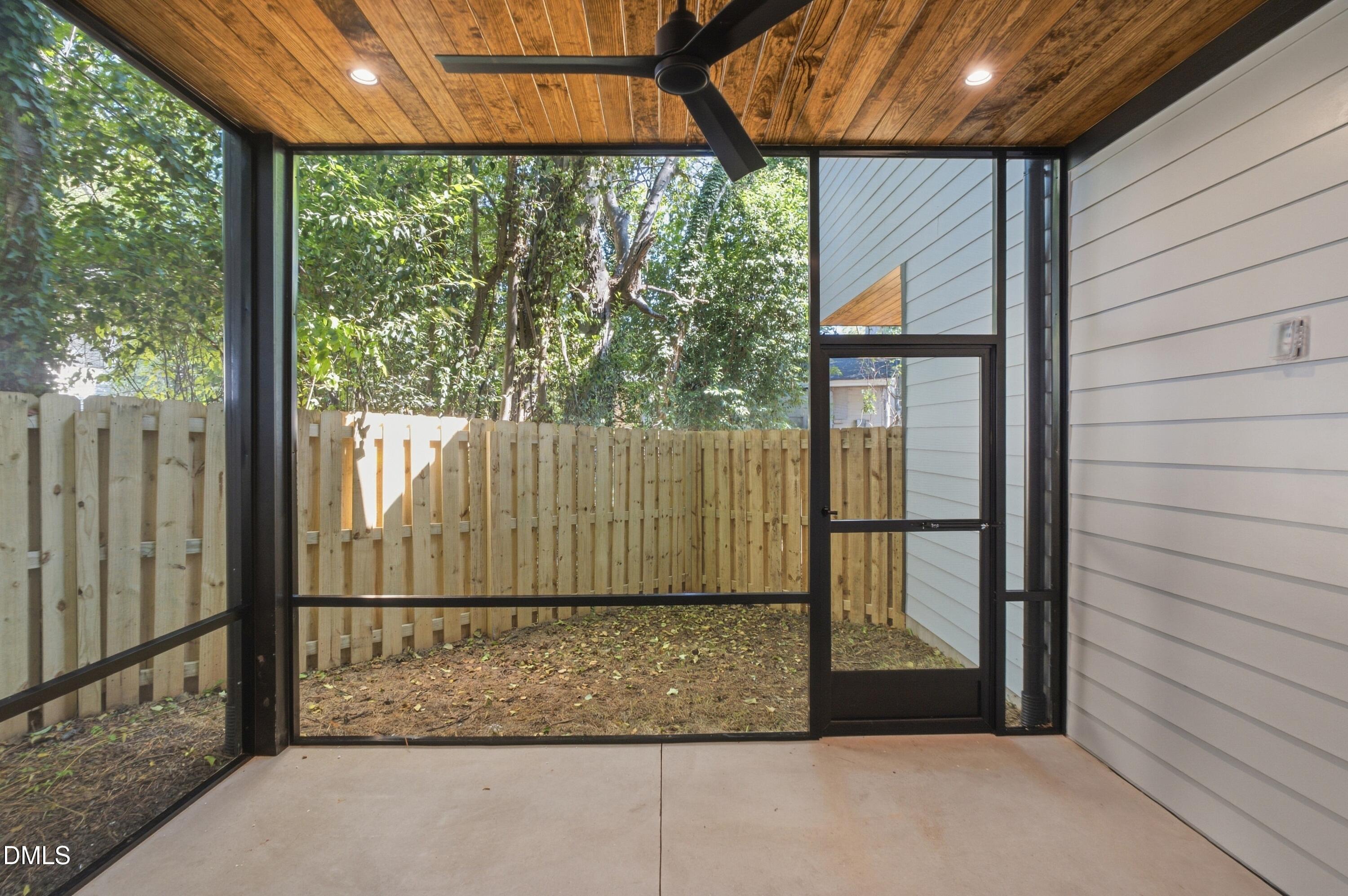 1806 Pershing Road Property Photo 16