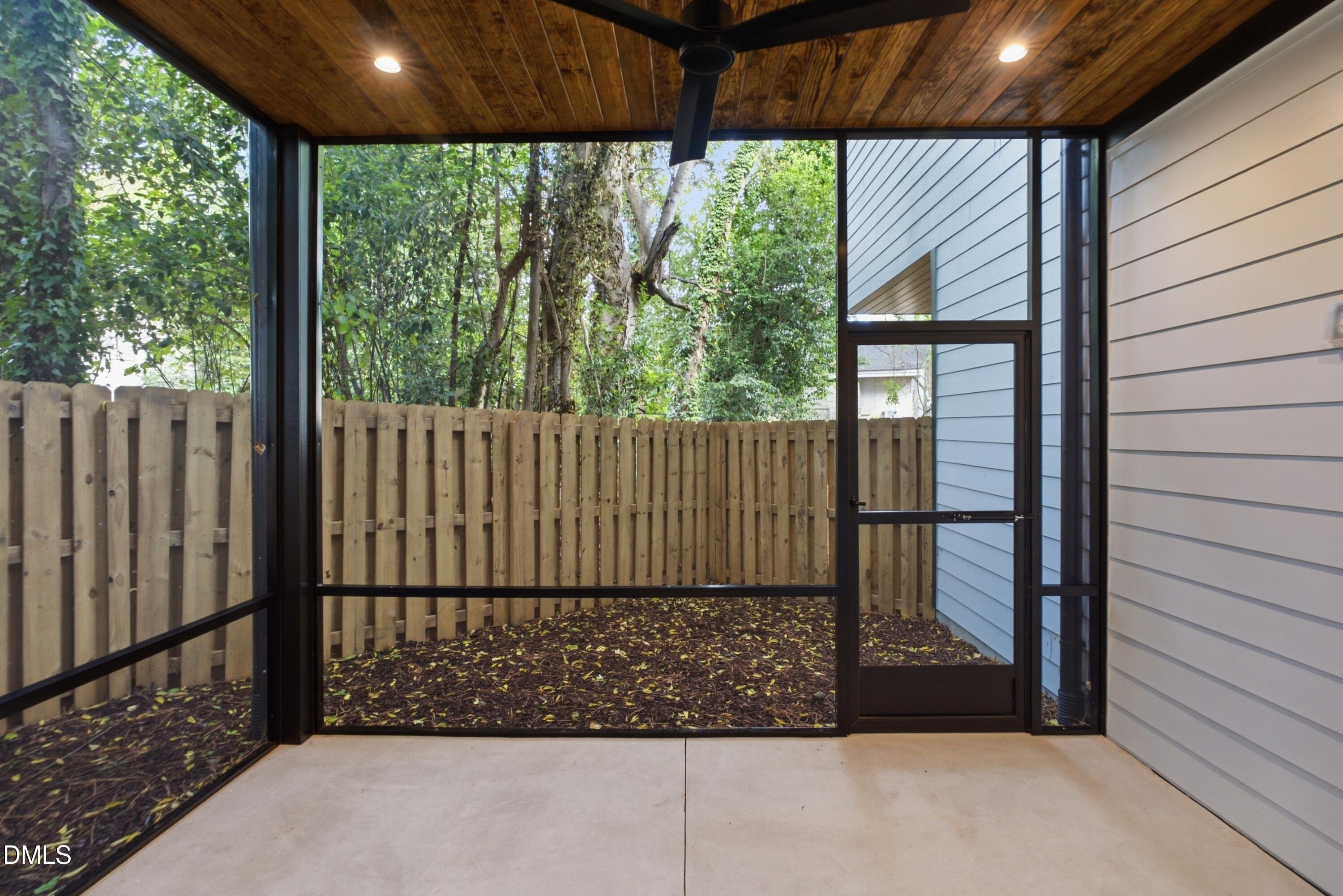 1806 Pershing Road Property Photo 21