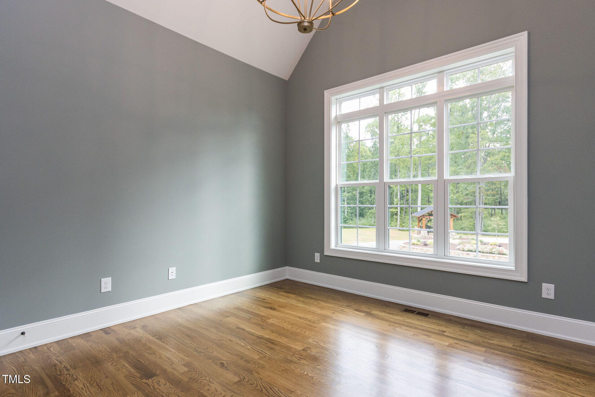 25 Alex Farm Court Property Photo 13