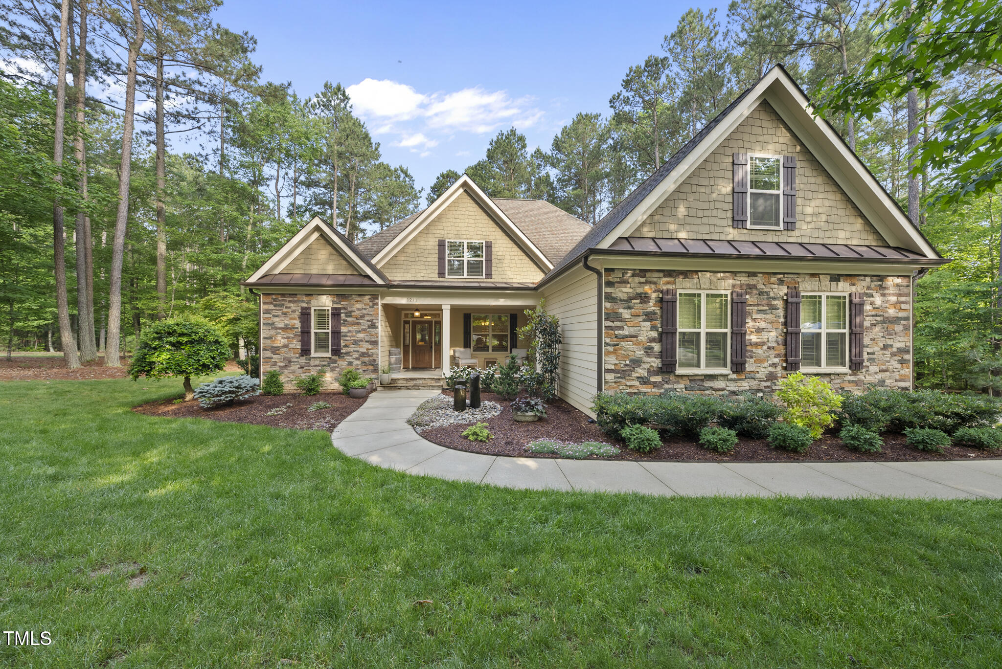 1211 New Grissom Way Property Photo 1