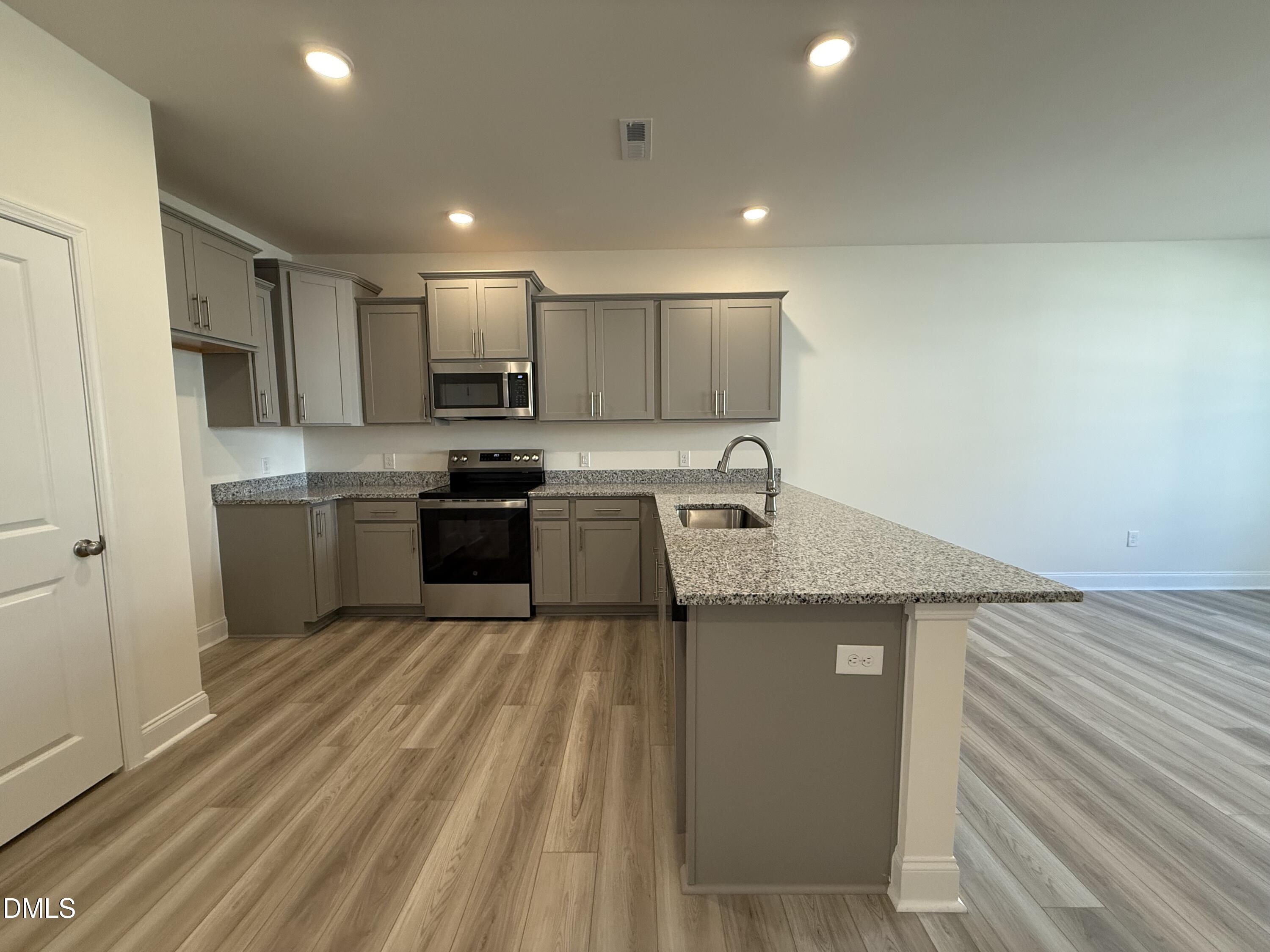 350 Church Street # 52 Property Photo 6